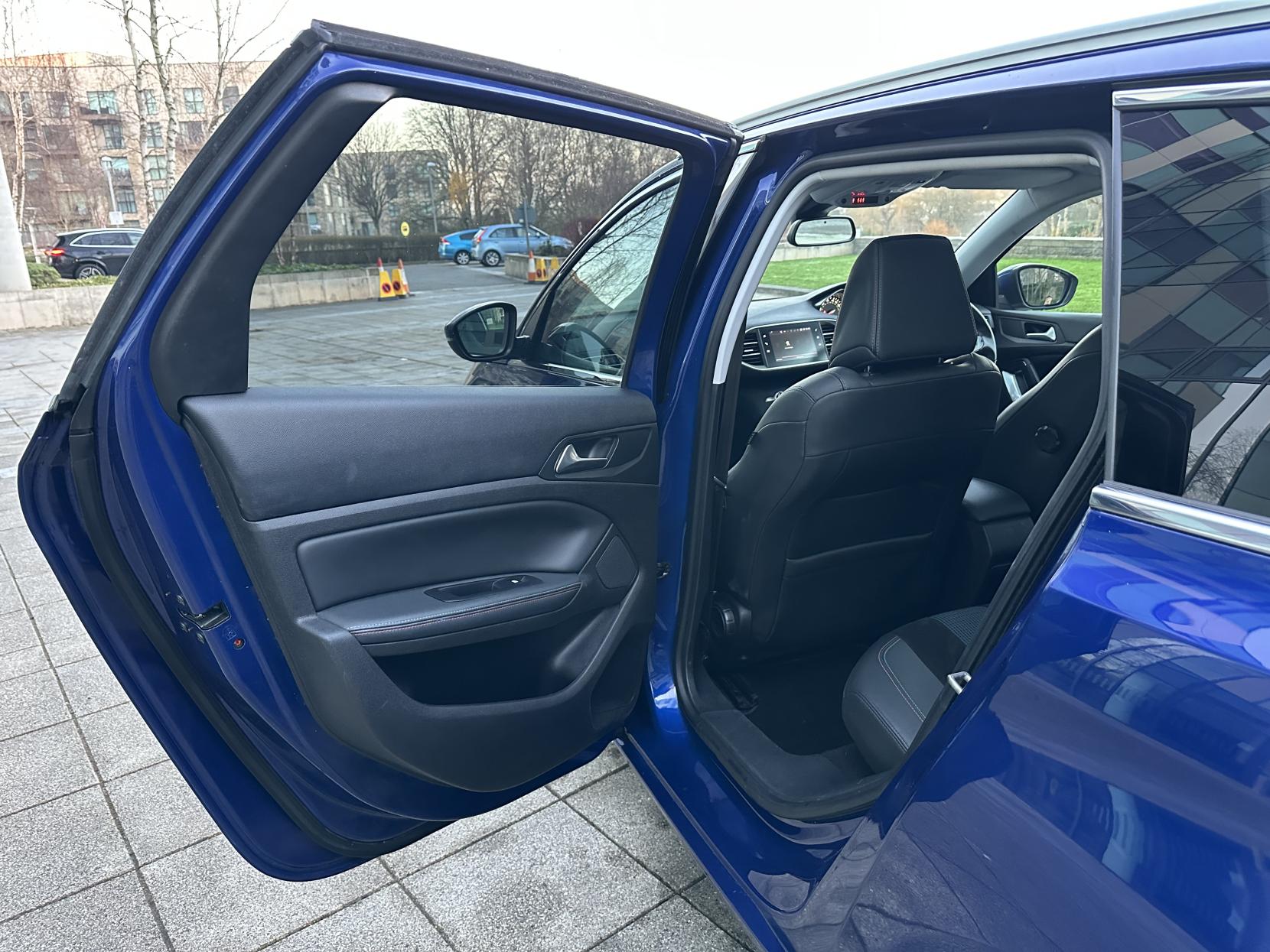 Peugeot 308 SW 1.2 PureTech Tech Edition Estate 5dr Petrol EAT Euro 6 (s/s) (130 ps)