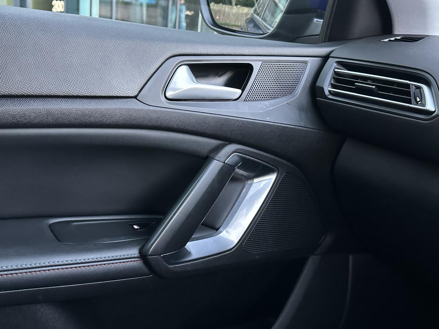 Peugeot 308 SW 1.2 PureTech Tech Edition Estate 5dr Petrol EAT Euro 6 (s/s) (130 ps)