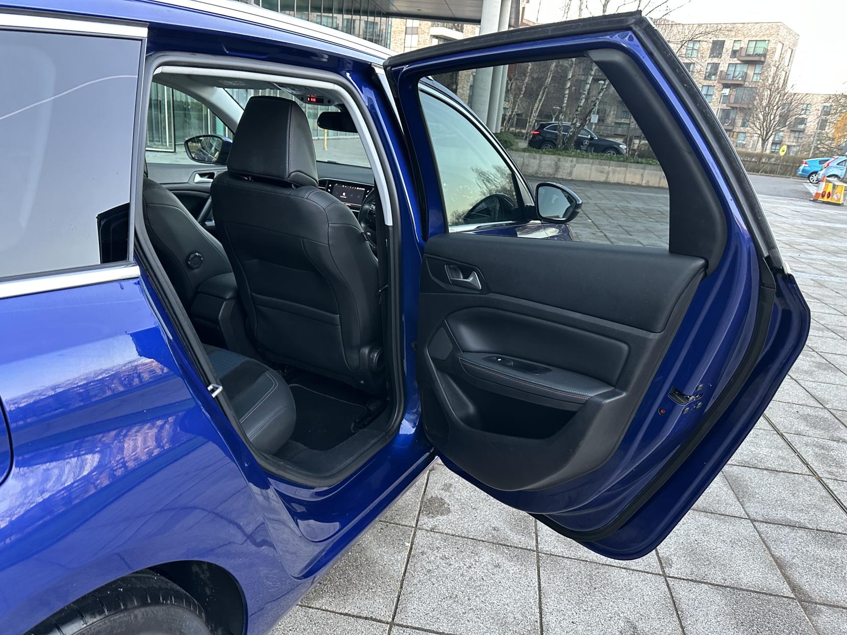 Peugeot 308 SW 1.2 PureTech Tech Edition Estate 5dr Petrol EAT Euro 6 (s/s) (130 ps)