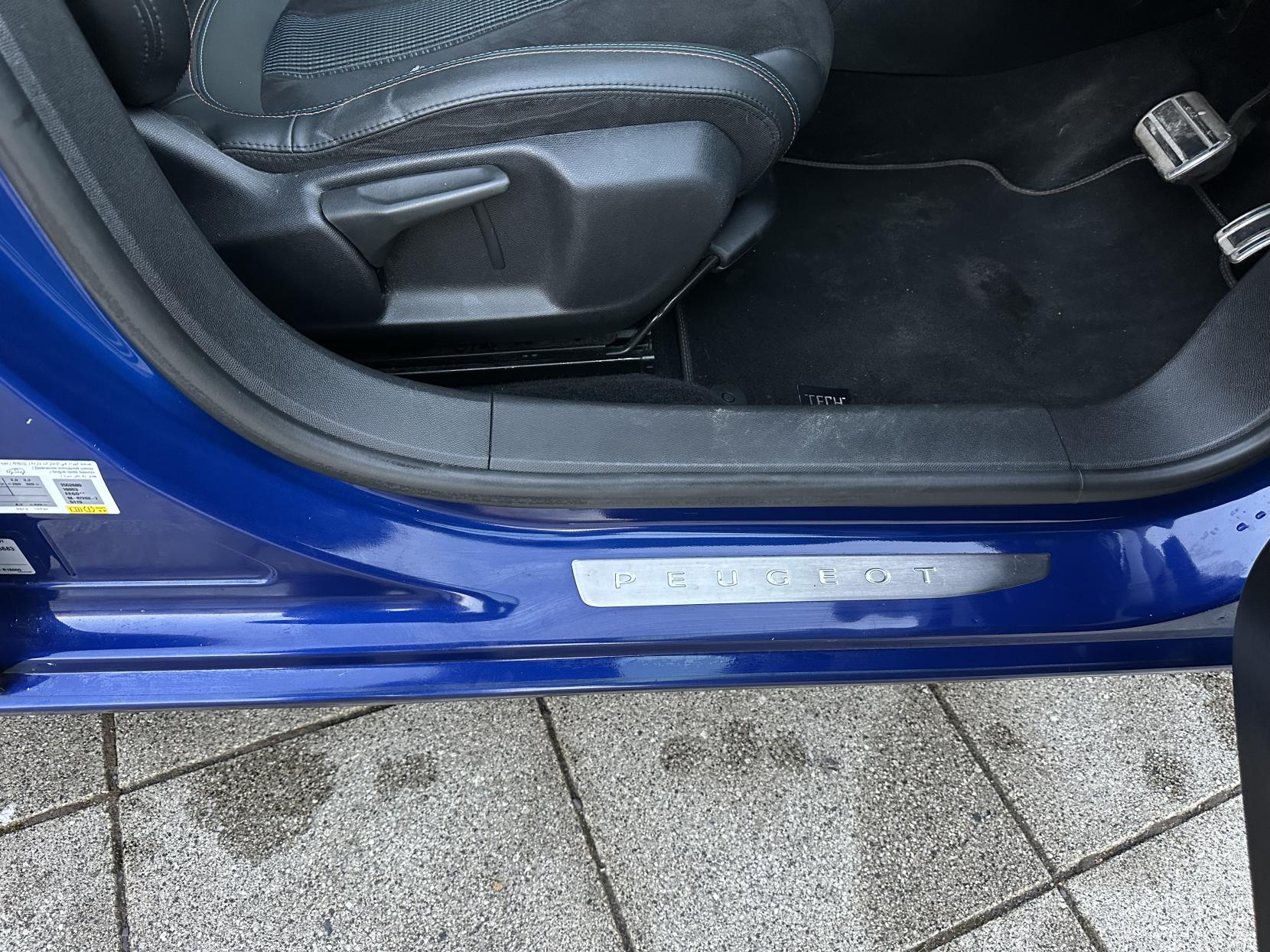 Peugeot 308 SW 1.2 PureTech Tech Edition Estate 5dr Petrol EAT Euro 6 (s/s) (130 ps)