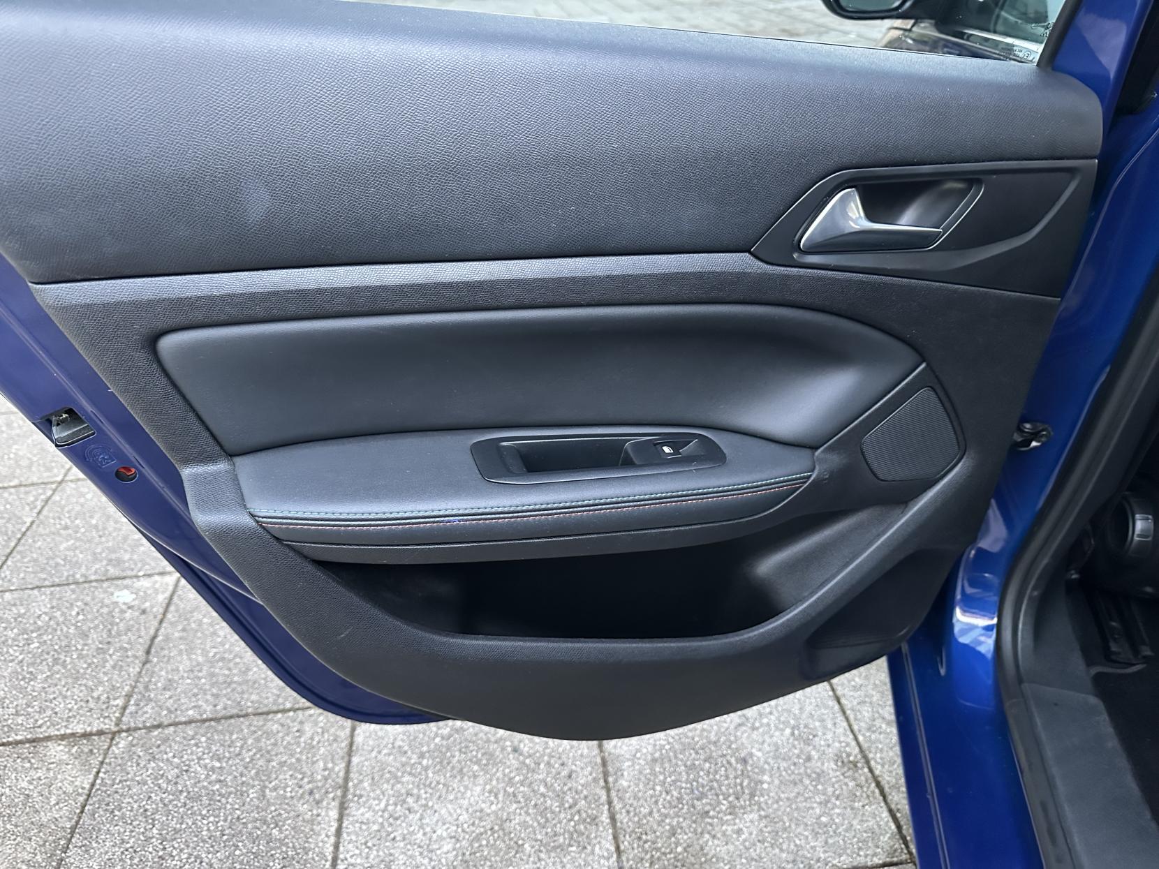 Peugeot 308 SW 1.2 PureTech Tech Edition Estate 5dr Petrol EAT Euro 6 (s/s) (130 ps)