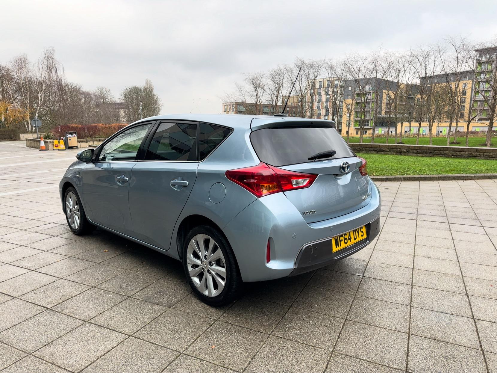 Toyota Auris 1.8 VVT-h Excel Hatchback 5dr Petrol Hybrid CVT Euro 5 (s/s) (136 ps)