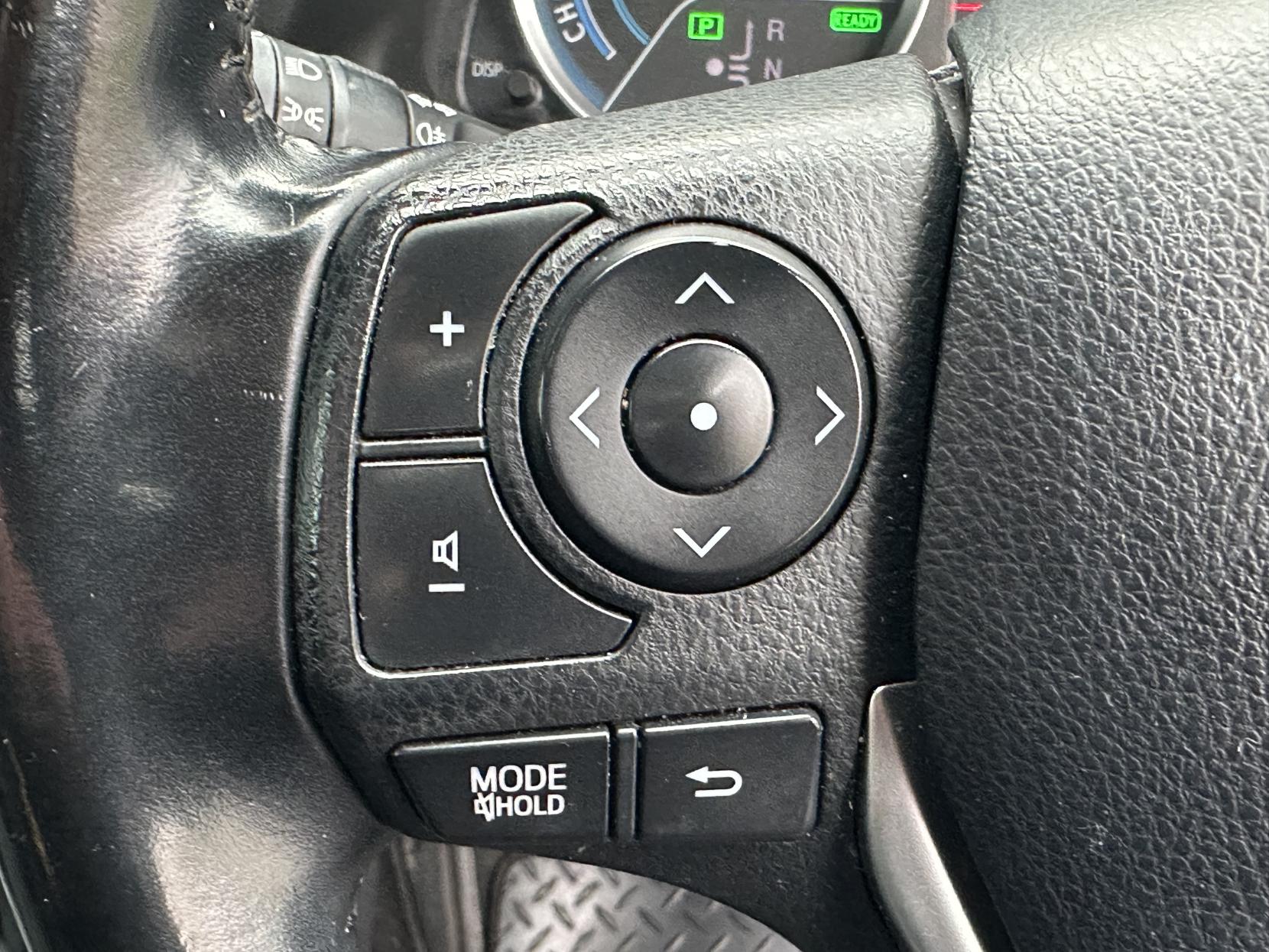 Toyota Auris 1.8 VVT-h Excel Hatchback 5dr Petrol Hybrid CVT Euro 5 (s/s) (136 ps)