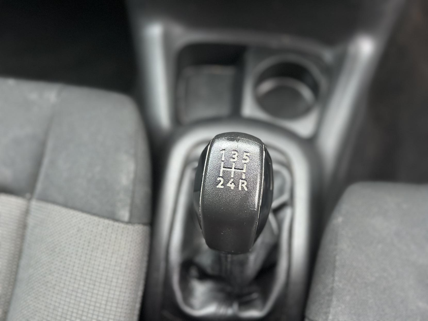 Citroen C4 Cactus 1.2 PureTech Flair Hatchback 5dr Petrol Manual Euro 6 (s/s) (110 ps)