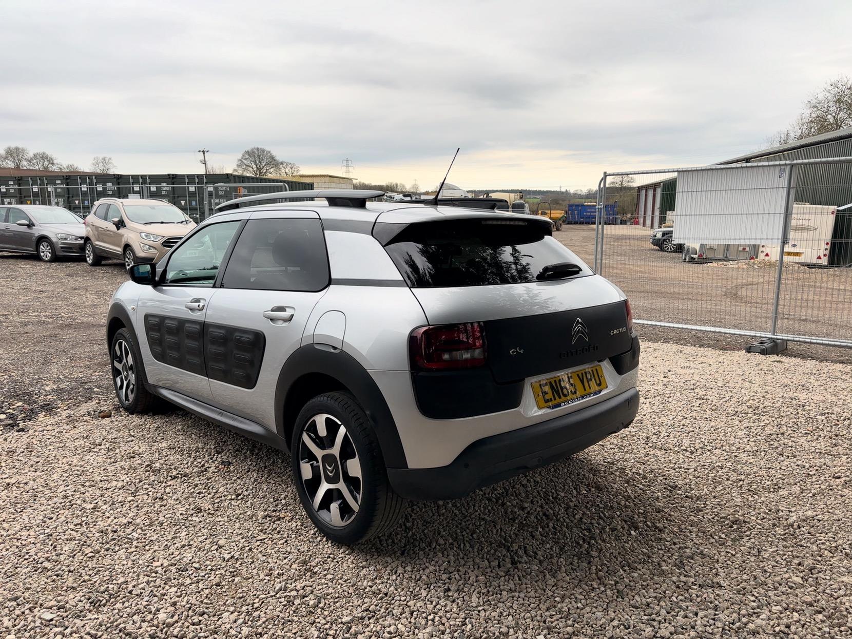 Citroen C4 Cactus 1.2 PureTech Flair Hatchback 5dr Petrol Manual Euro 6 (s/s) (110 ps)