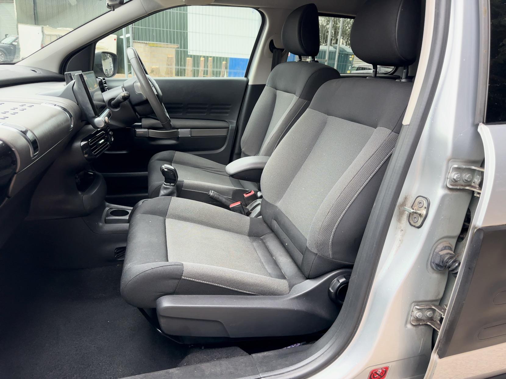 Citroen C4 Cactus 1.2 PureTech Flair Hatchback 5dr Petrol Manual Euro 6 (s/s) (110 ps)