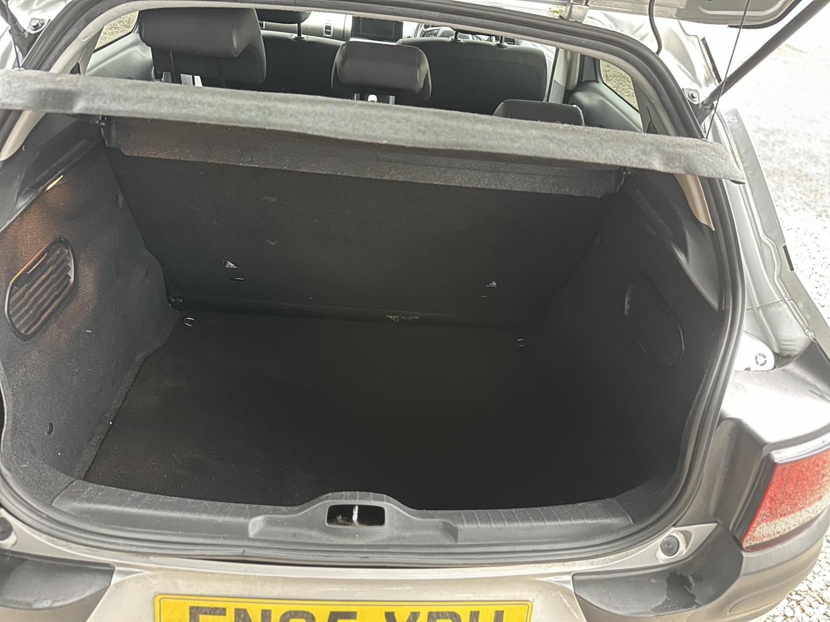 Citroen C4 Cactus 1.2 PureTech Flair Hatchback 5dr Petrol Manual Euro 6 (s/s) (110 ps)