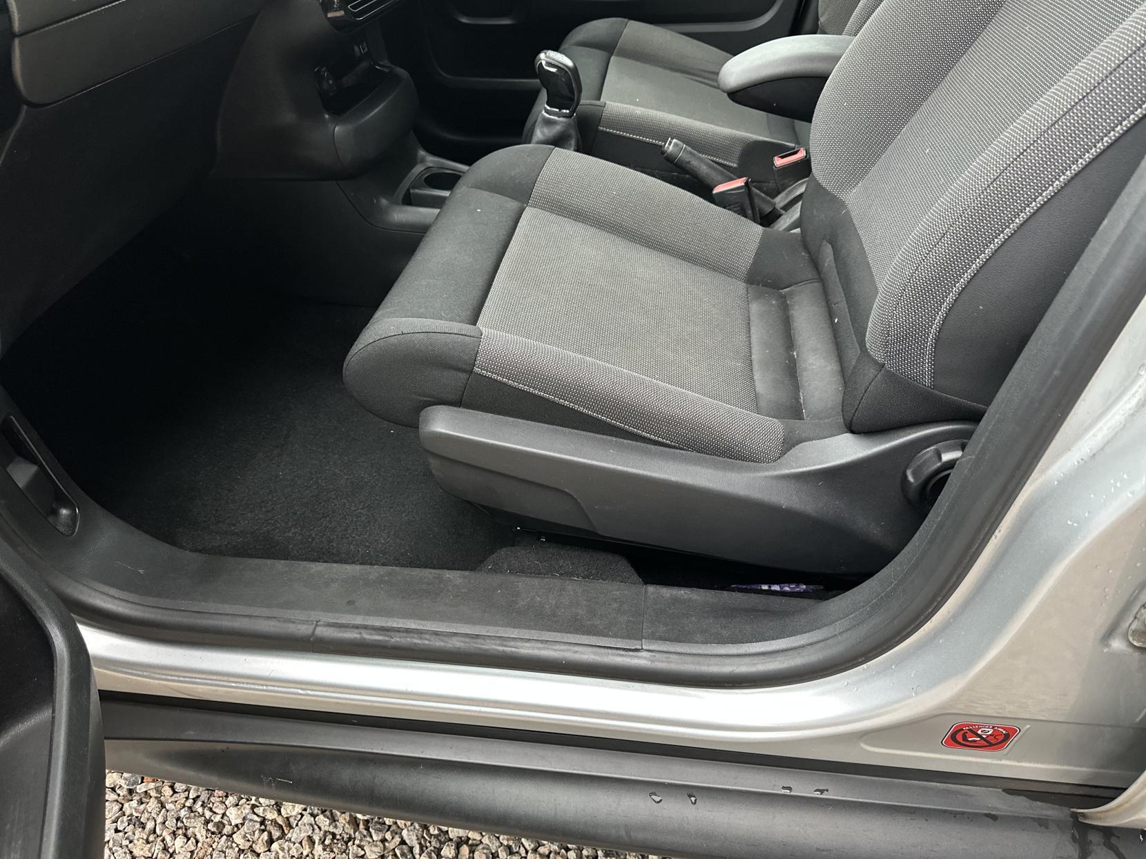 Citroen C4 Cactus 1.2 PureTech Flair Hatchback 5dr Petrol Manual Euro 6 (s/s) (110 ps)