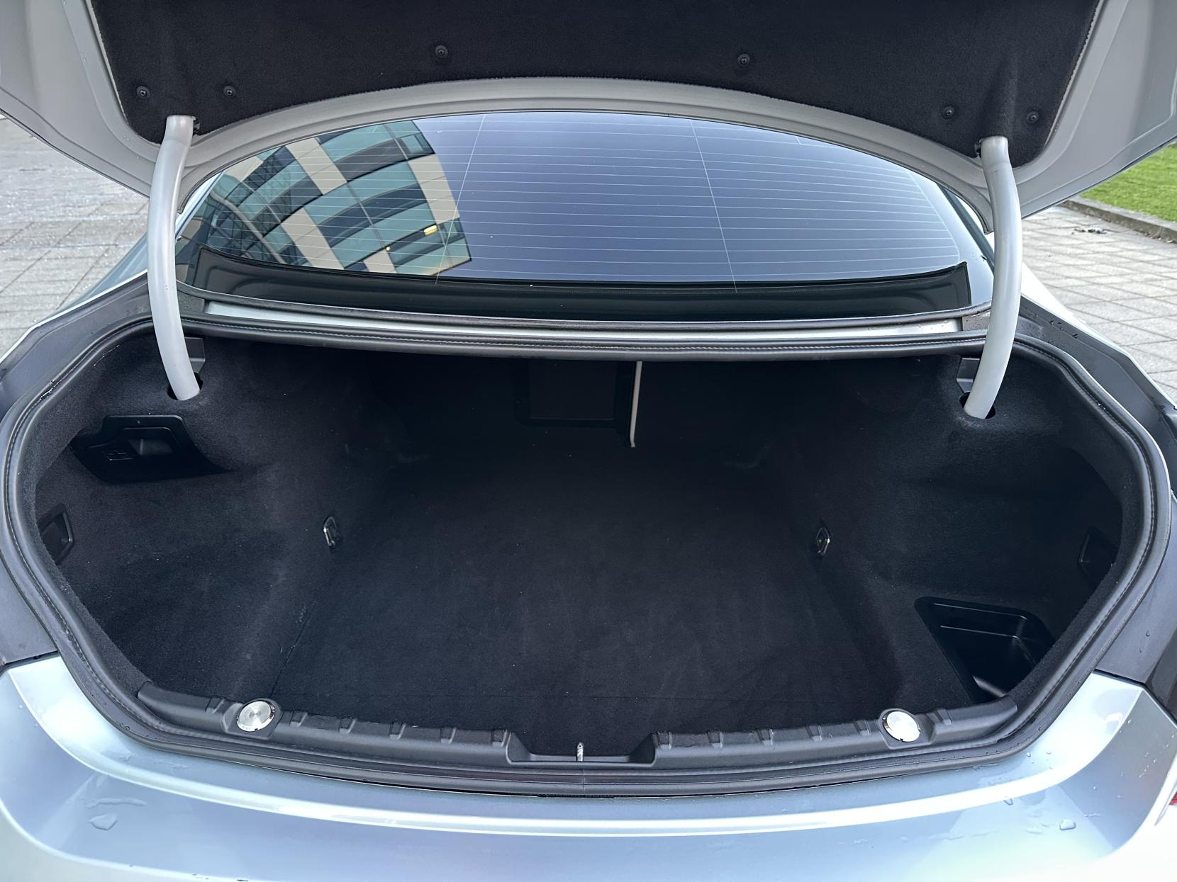 BMW M6 Gran Coupe 4.4 V8 Saloon 4dr Petrol DCT Euro 5 (s/s) (560 ps)