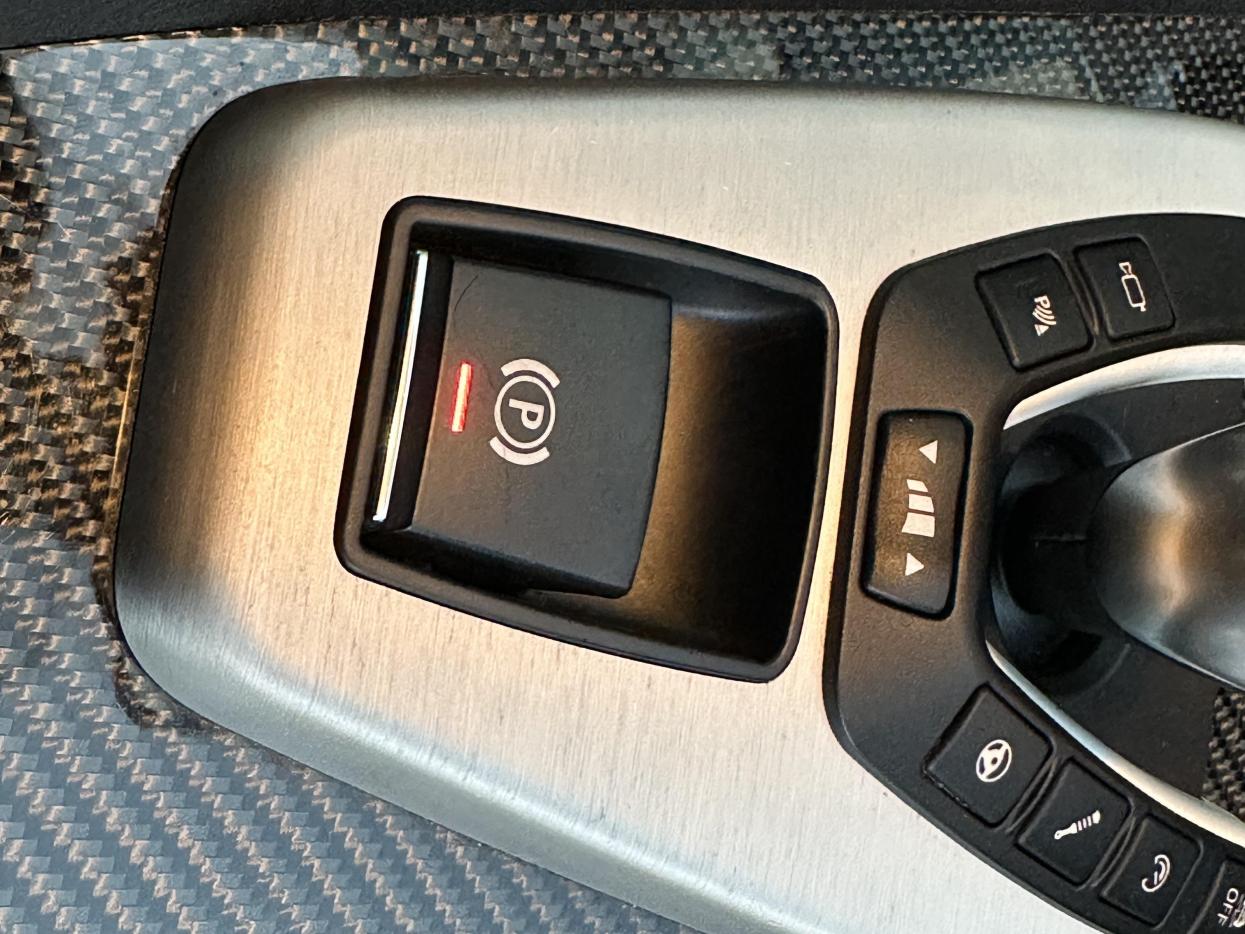 BMW M6 Gran Coupe 4.4 V8 Saloon 4dr Petrol DCT Euro 5 (s/s) (560 ps)