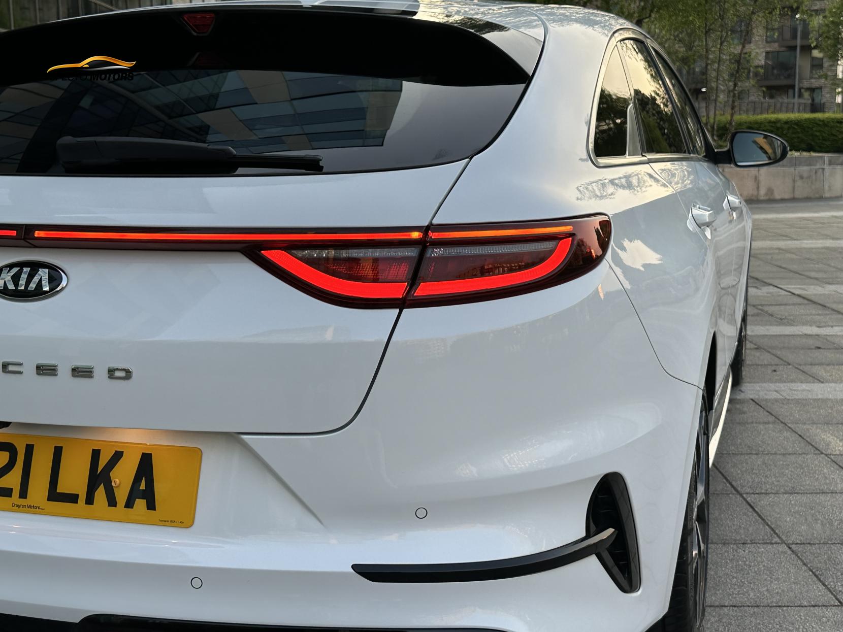 Kia ProCeed 1.5 T-GDi GT-Line Shooting Brake 5dr Petrol DCT Euro 6 (s/s) (158 bhp)