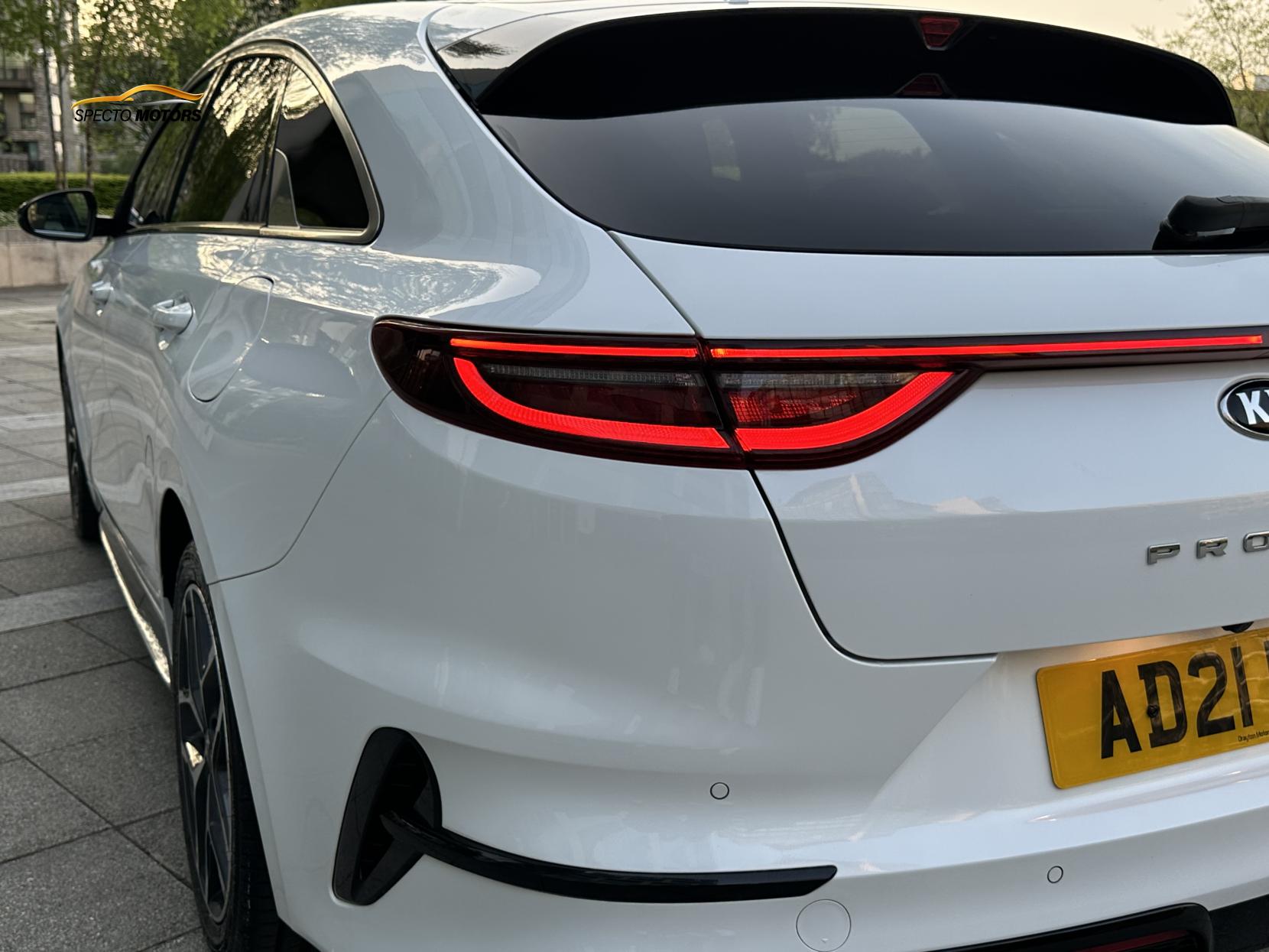 Kia ProCeed 1.5 T-GDi GT-Line Shooting Brake 5dr Petrol DCT Euro 6 (s/s) (158 bhp)