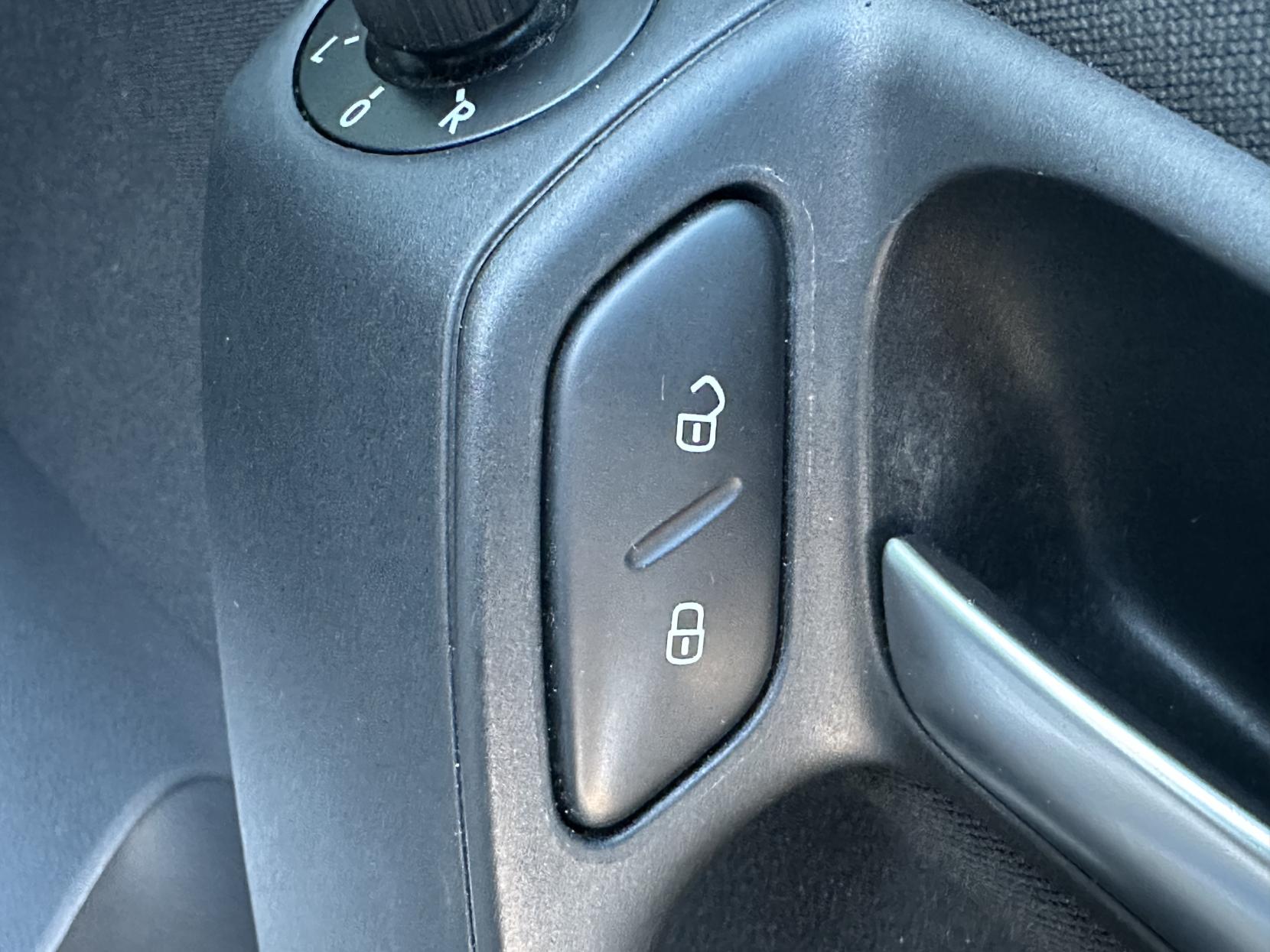 Volkswagen Polo 1.4 Match Hatchback 5dr Petrol DSG Euro 5 (85 ps)