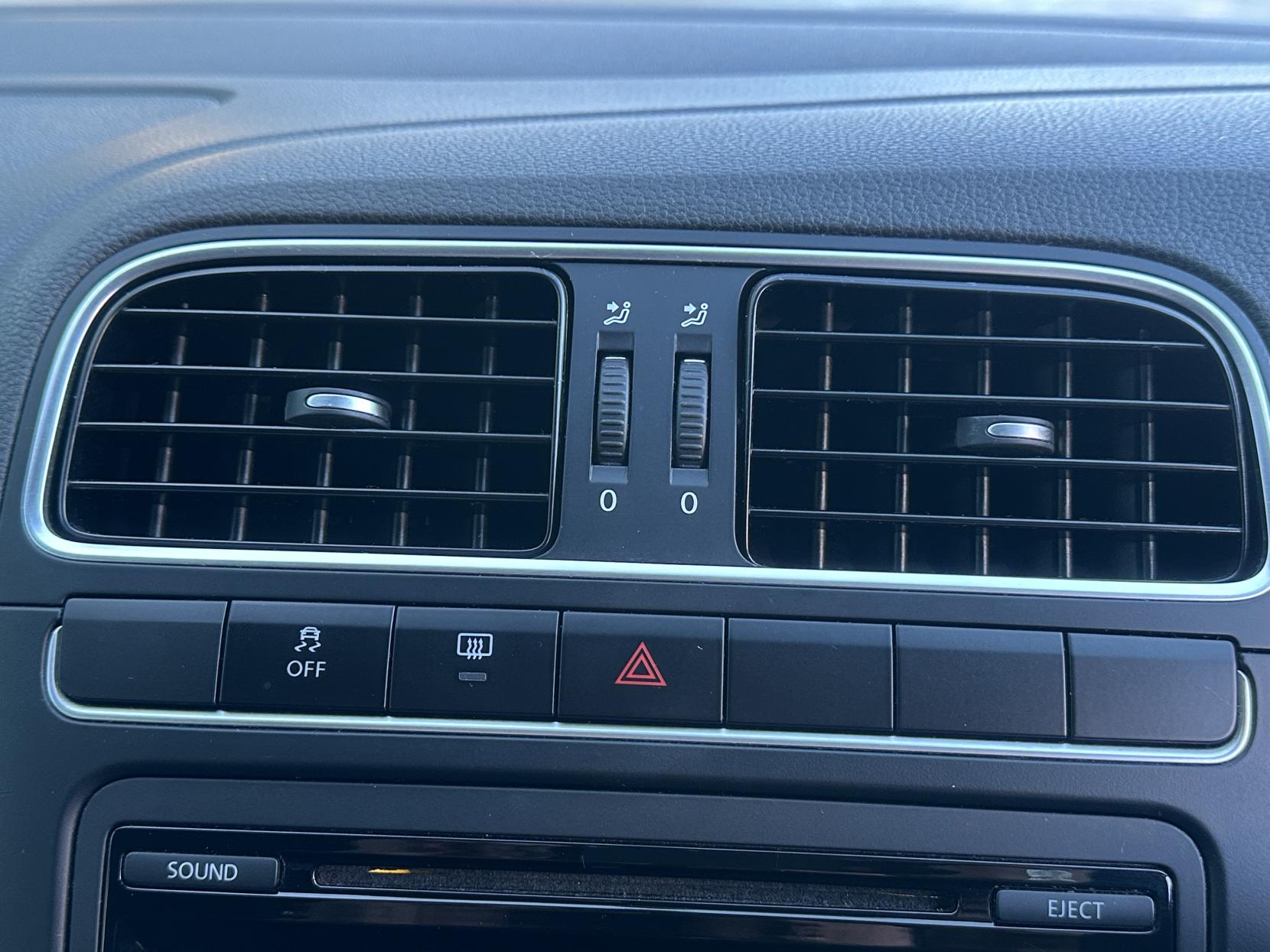 Volkswagen Polo 1.4 Match Hatchback 5dr Petrol DSG Euro 5 (85 ps)