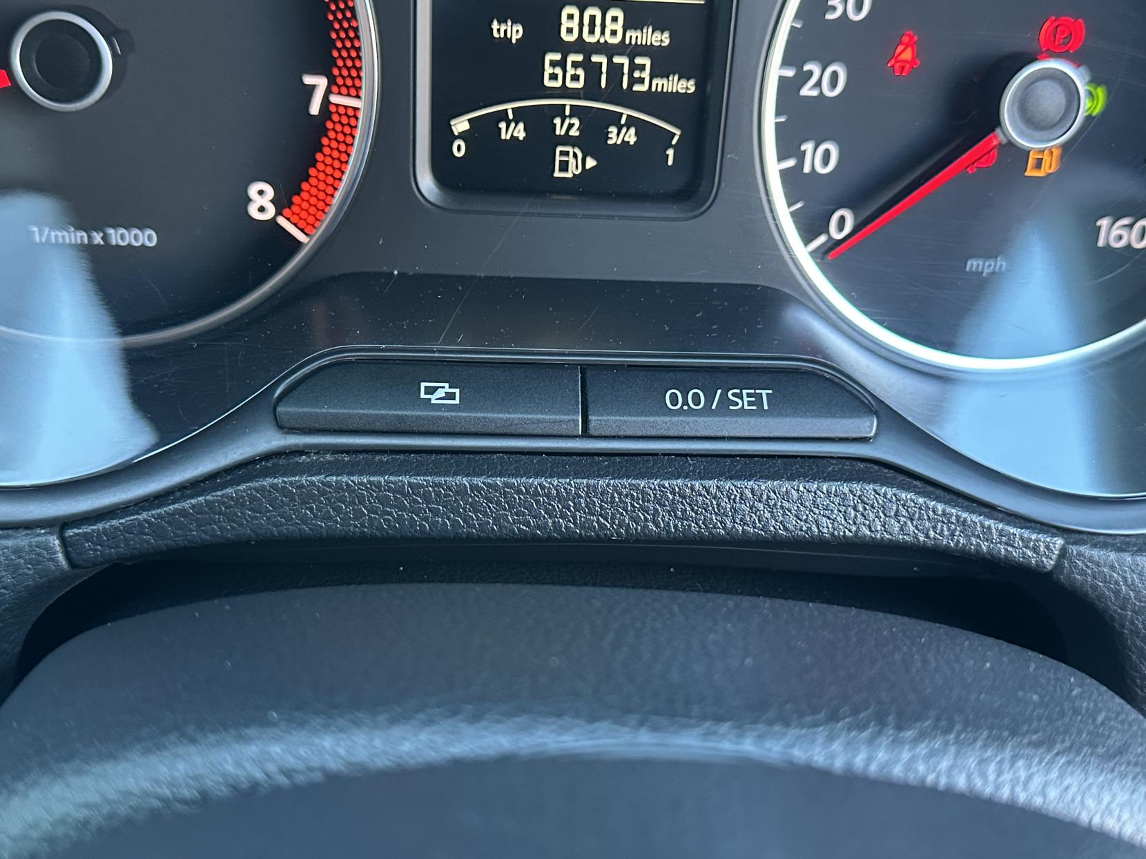 Volkswagen Polo 1.4 Match Hatchback 5dr Petrol DSG Euro 5 (85 ps)