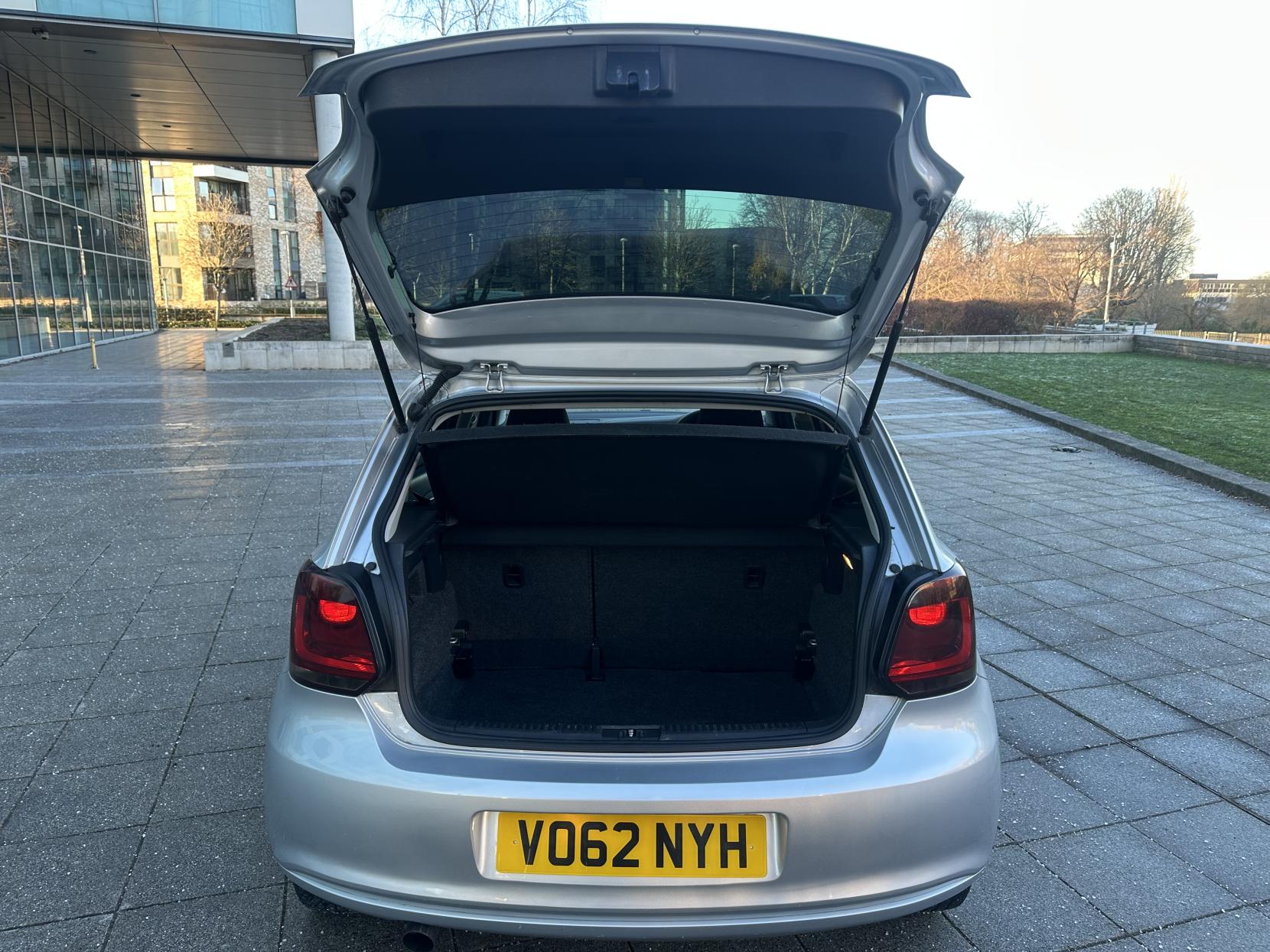 Volkswagen Polo 1.4 Match Hatchback 5dr Petrol DSG Euro 5 (85 ps)