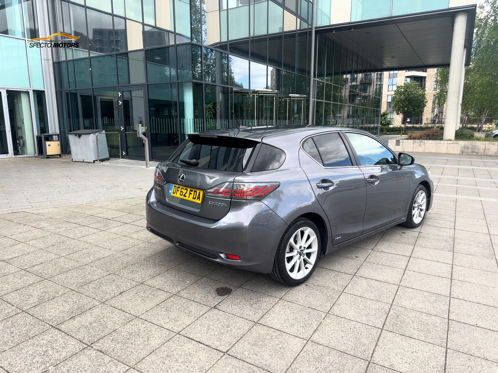 Lexus CT 1.8 200h Advance Hatchback 5dr Petrol Hybrid CVT Euro 5 (s/s) (136 ps)