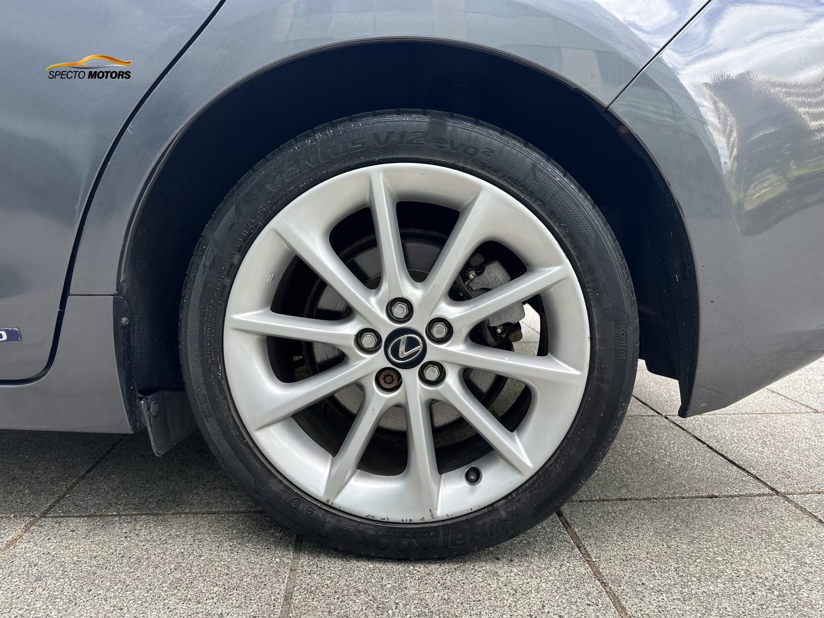 Lexus CT 1.8 200h Advance Hatchback 5dr Petrol Hybrid CVT Euro 5 (s/s) (136 ps)