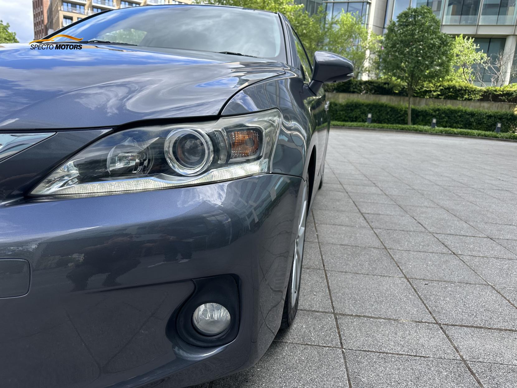 Lexus CT 1.8 200h Advance Hatchback 5dr Petrol Hybrid CVT Euro 5 (s/s) (136 ps)