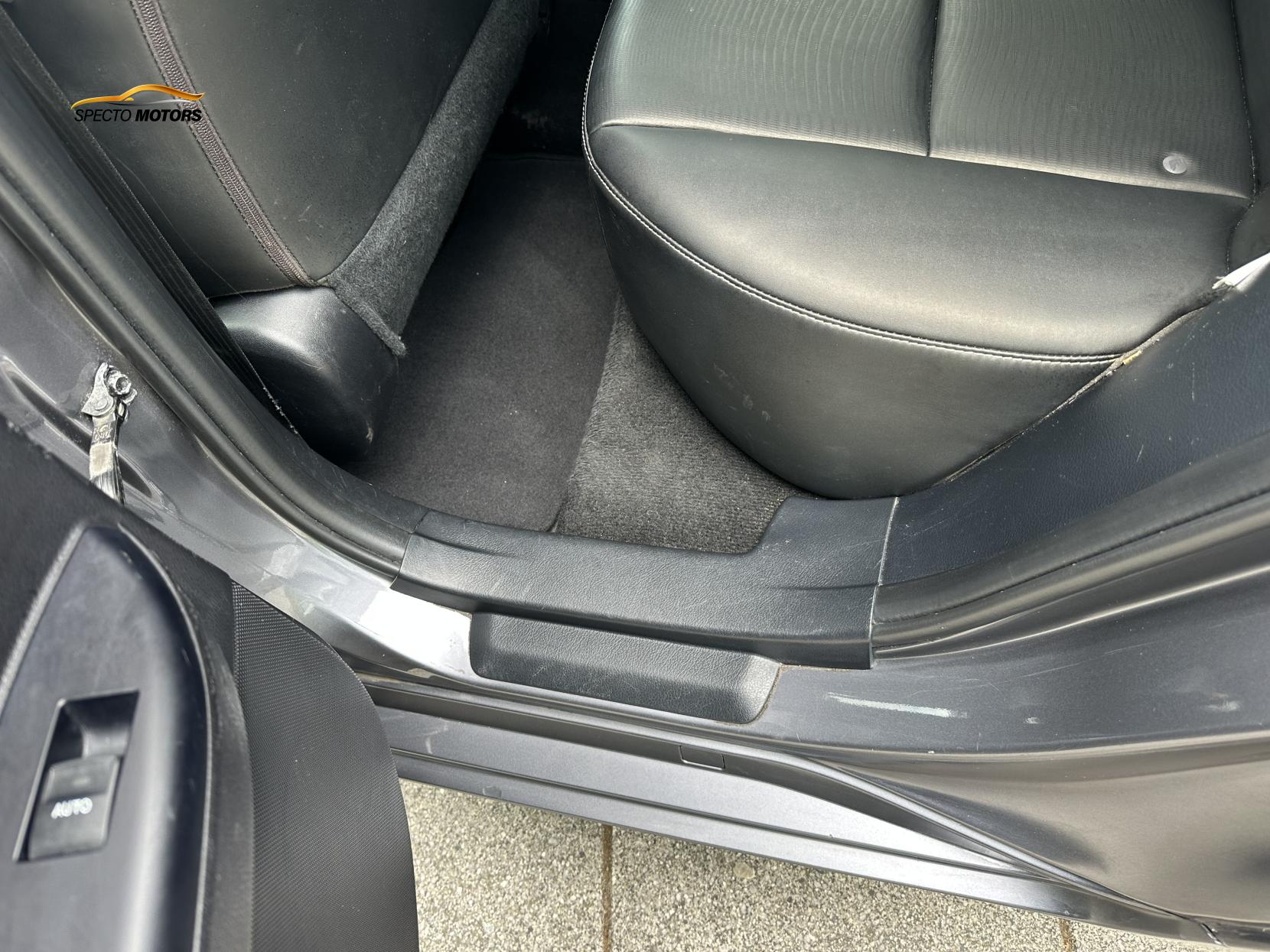 Lexus CT 1.8 200h Advance Hatchback 5dr Petrol Hybrid CVT Euro 5 (s/s) (136 ps)