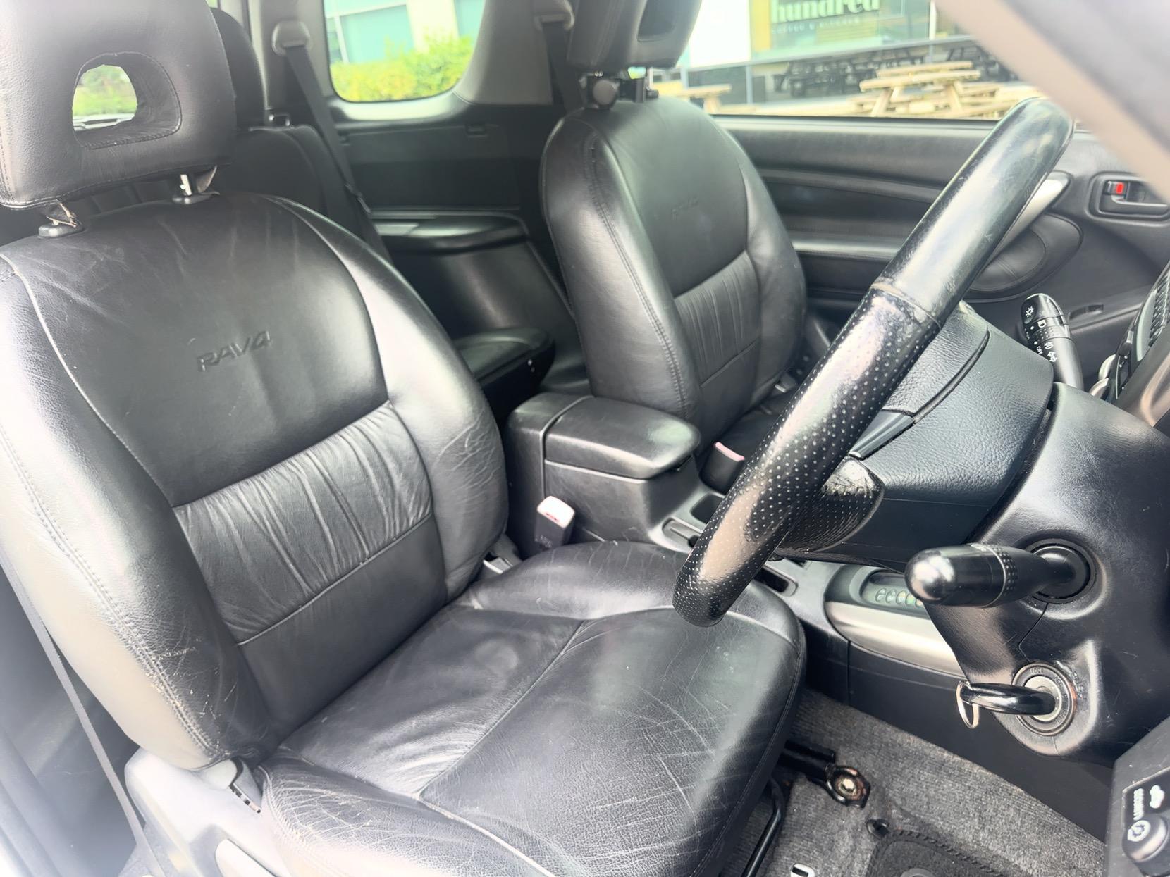 Toyota RAV4 2.0 VVT-i XT3 SUV 3dr Petrol Automatic 4WD (218 g/km, 147 bhp)