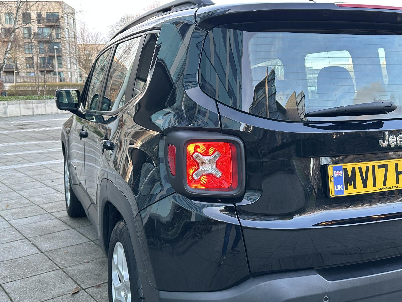 Jeep Renegade 1.4T MultiAirII Longitude SUV 5dr Petrol DDCT Euro 6 (s/s) (140 ps)