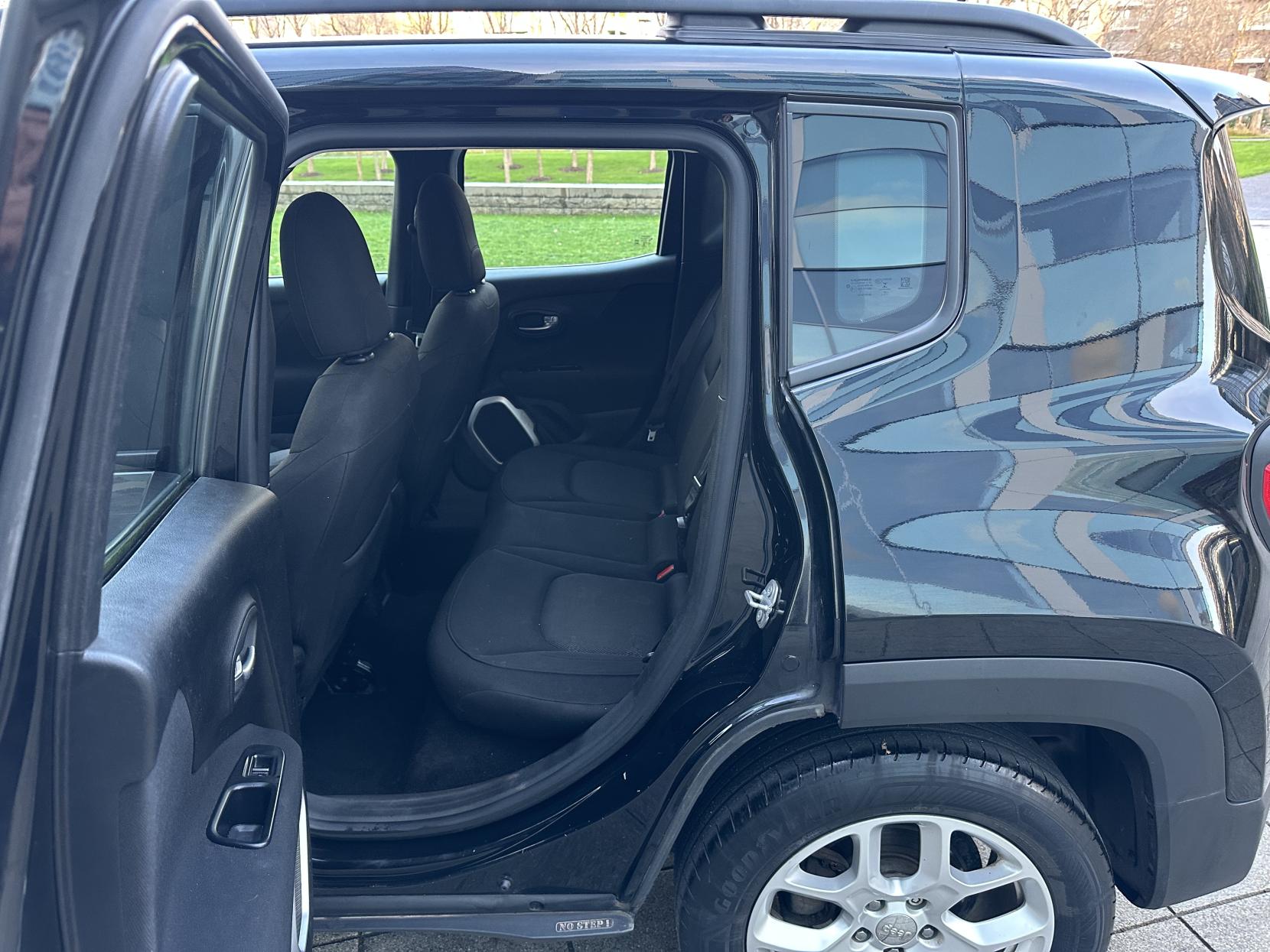 Jeep Renegade 1.4T MultiAirII Longitude SUV 5dr Petrol DDCT Euro 6 (s/s) (140 ps)