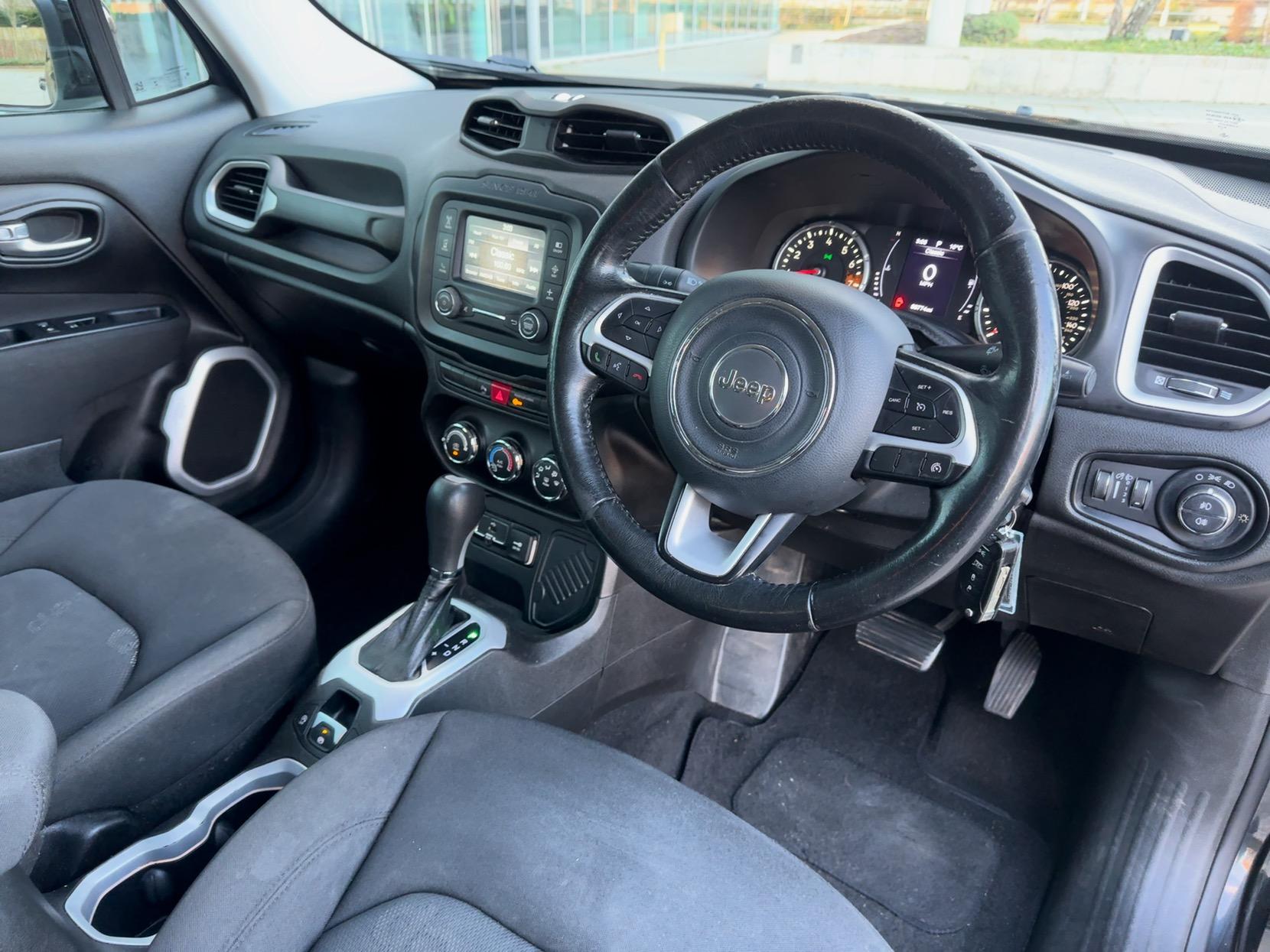 Jeep Renegade 1.4T MultiAirII Longitude SUV 5dr Petrol DDCT Euro 6 (s/s) (140 ps)