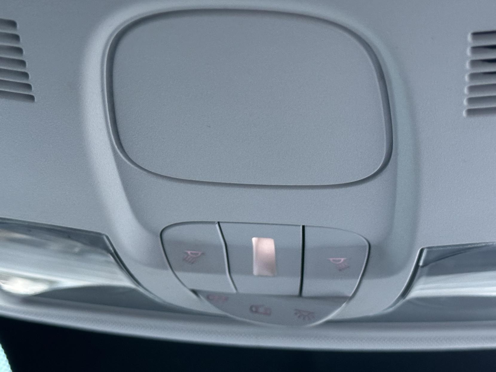 Jeep Renegade 1.4T MultiAirII Longitude SUV 5dr Petrol DDCT Euro 6 (s/s) (140 ps)