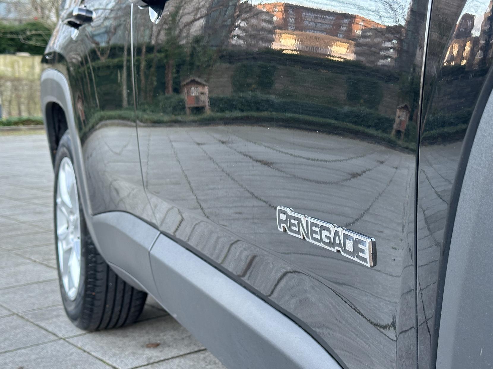 Jeep Renegade 1.4T MultiAirII Longitude SUV 5dr Petrol DDCT Euro 6 (s/s) (140 ps)