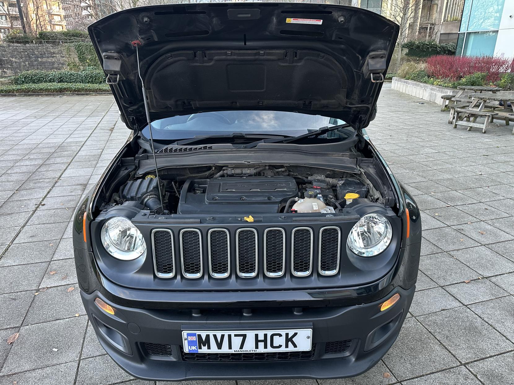 Jeep Renegade 1.4T MultiAirII Longitude SUV 5dr Petrol DDCT Euro 6 (s/s) (140 ps)