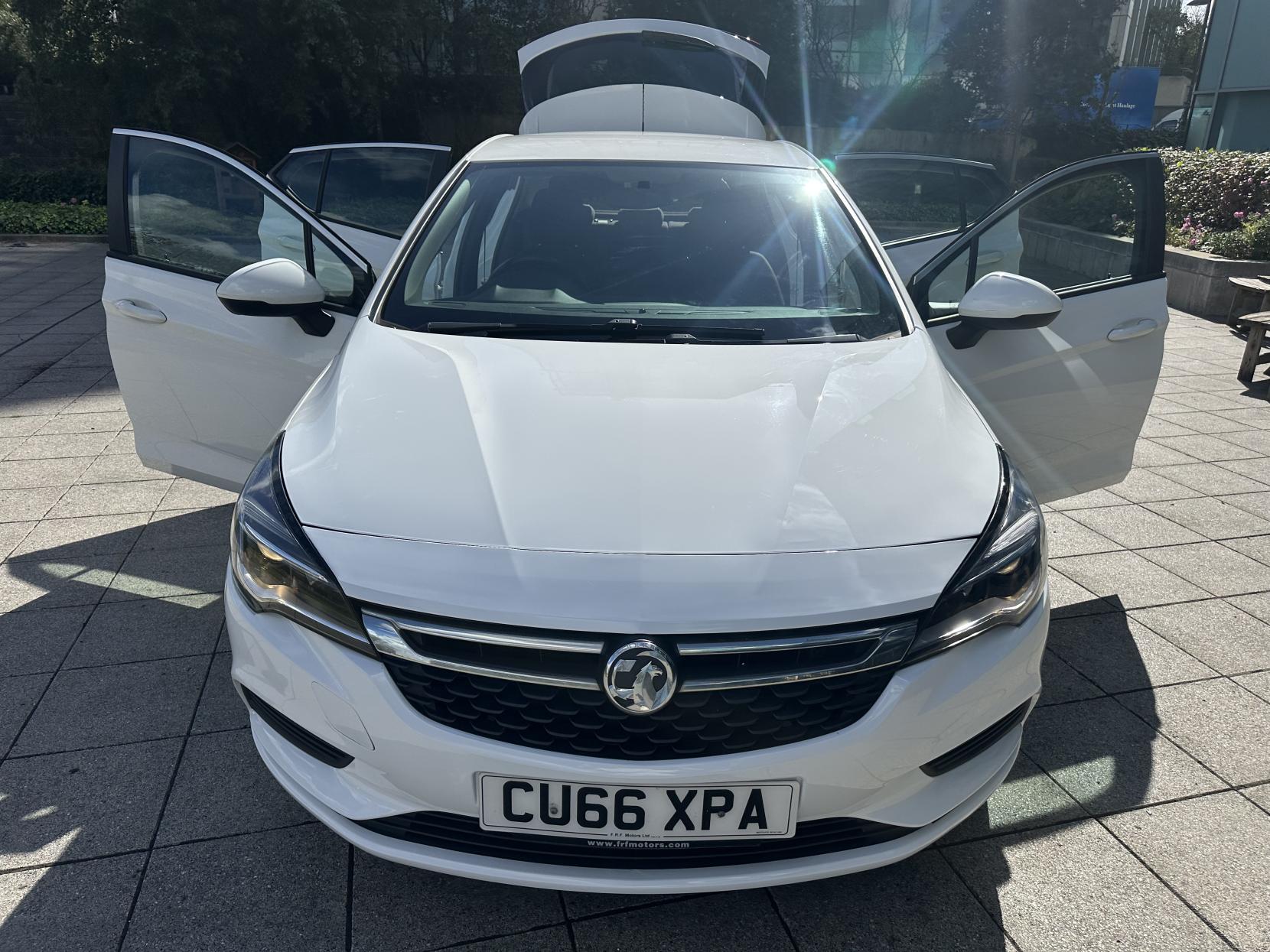 Vauxhall Astra 1.4i Turbo Energy Hatchback 5dr Petrol Manual Euro 6 (125 ps)