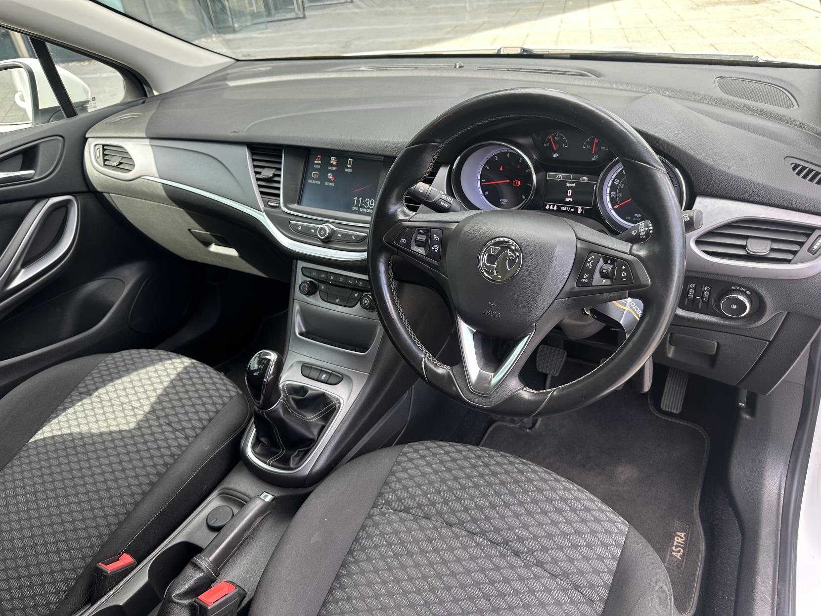 Vauxhall Astra 1.4i Turbo Energy Hatchback 5dr Petrol Manual Euro 6 (125 ps)