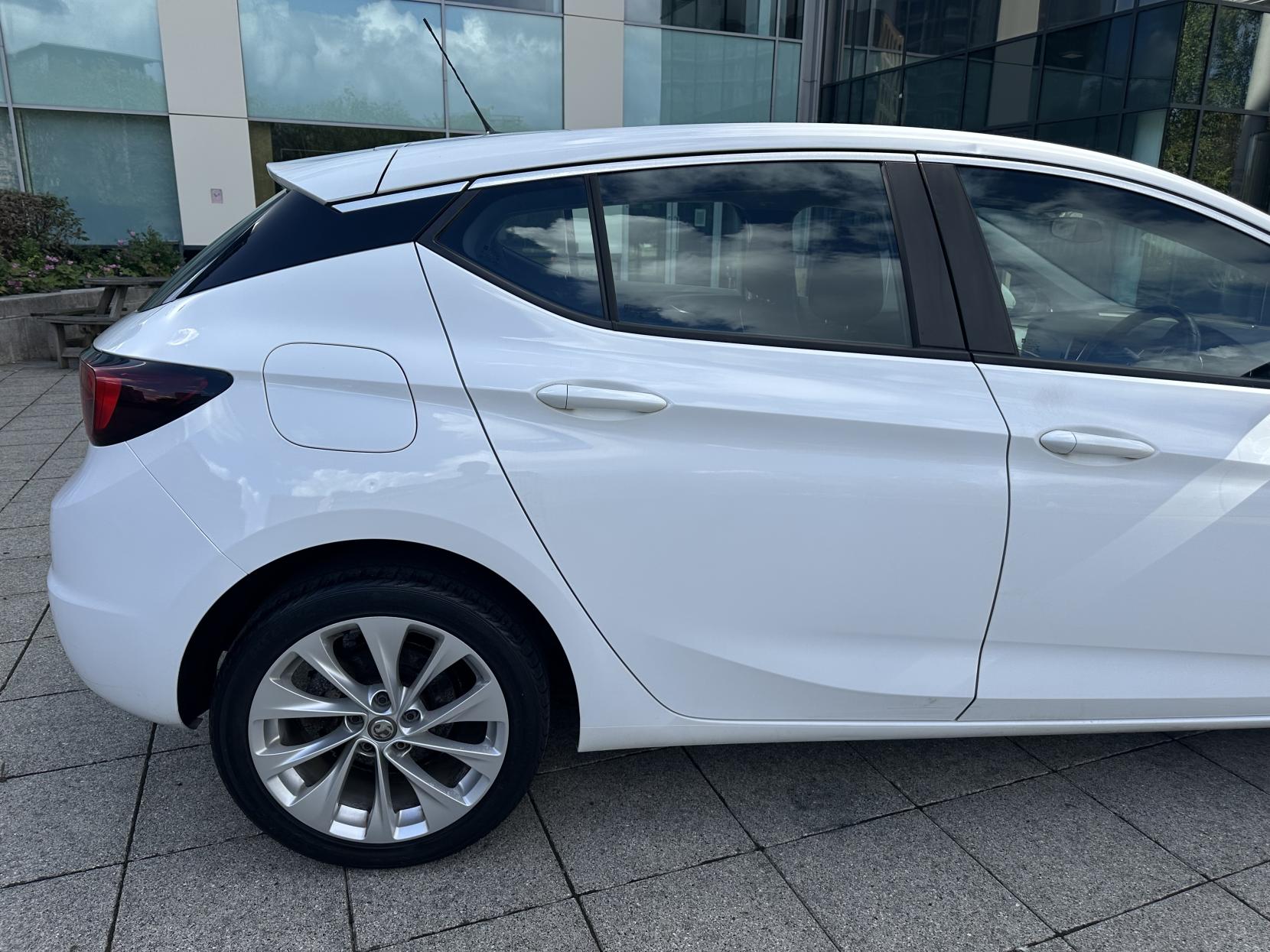Vauxhall Astra 1.4i Turbo Energy Hatchback 5dr Petrol Manual Euro 6 (125 ps)