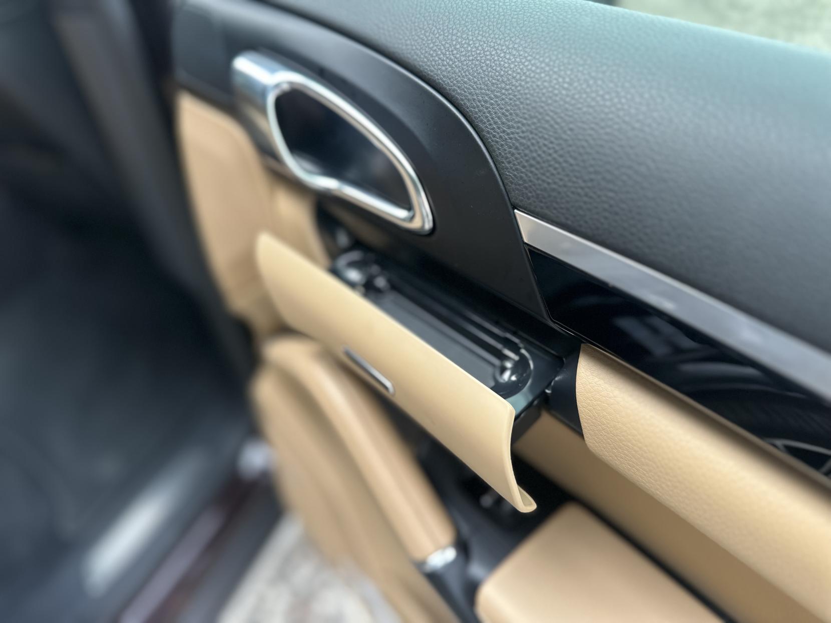 Porsche Cayenne 3.0 V6 E-Hybrid S SUV 5dr Petrol Plug-in Hybrid TiptronicS 4WD Euro 6 (s/s) (416 ps)