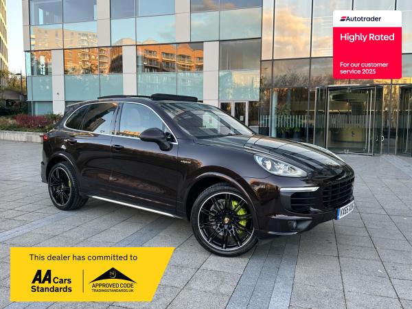 Porsche Cayenne 3.0 V6 E-Hybrid S SUV 5dr Petrol Plug-in Hybrid TiptronicS 4WD Euro 6 (s/s) (416 ps)