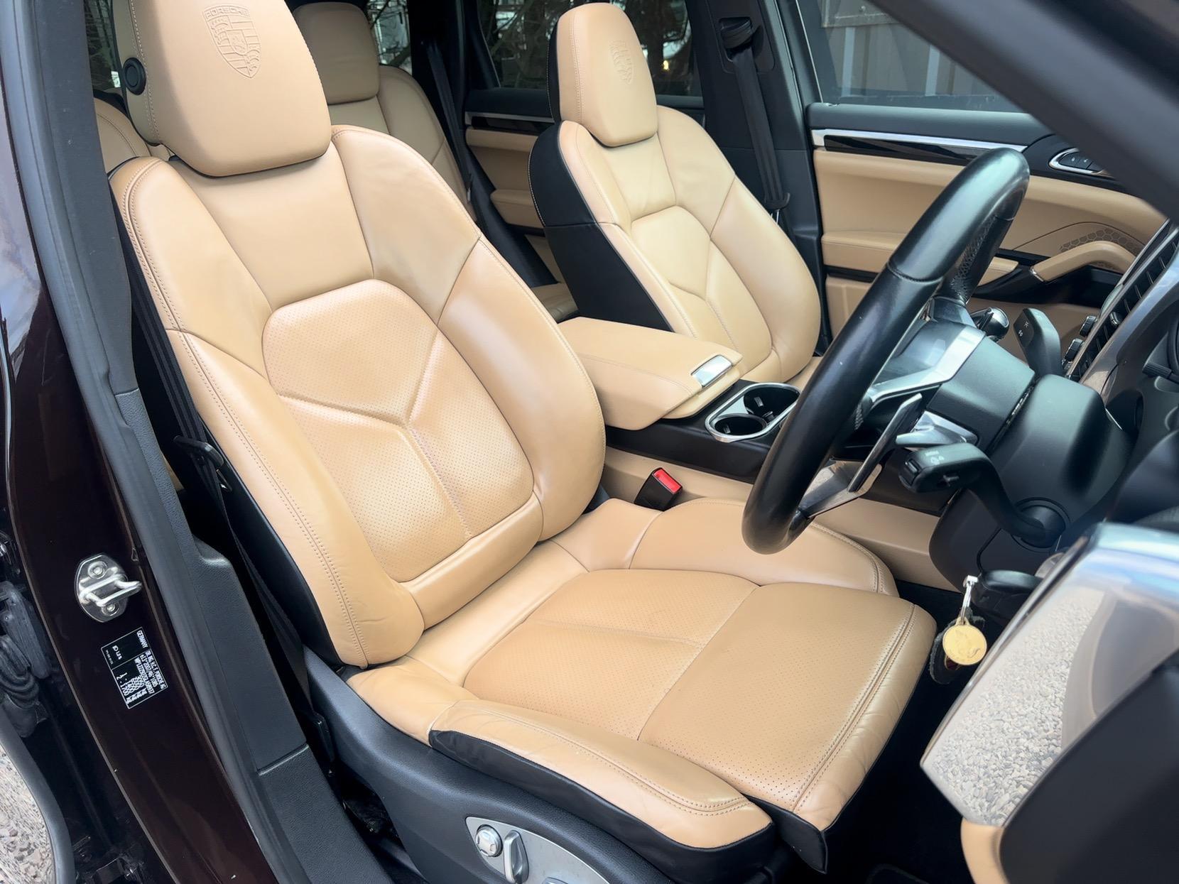 Porsche Cayenne 3.0 V6 E-Hybrid S SUV 5dr Petrol Plug-in Hybrid TiptronicS 4WD Euro 6 (s/s) (416 ps)