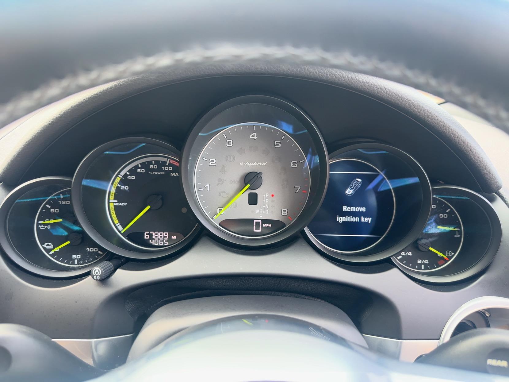 Porsche Cayenne 3.0 V6 E-Hybrid S SUV 5dr Petrol Plug-in Hybrid TiptronicS 4WD Euro 6 (s/s) (416 ps)