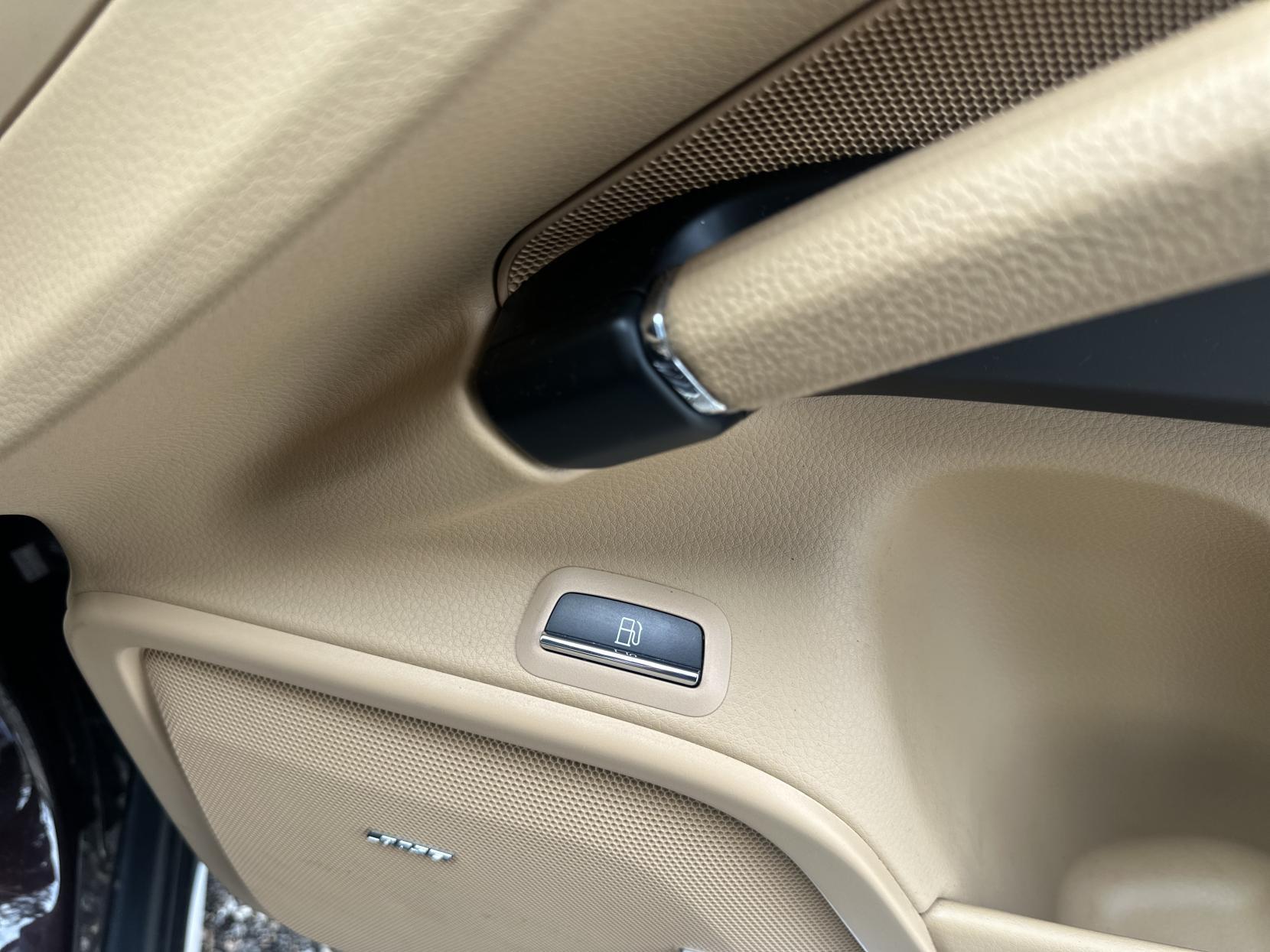 Porsche Cayenne 3.0 V6 E-Hybrid S SUV 5dr Petrol Plug-in Hybrid TiptronicS 4WD Euro 6 (s/s) (416 ps)