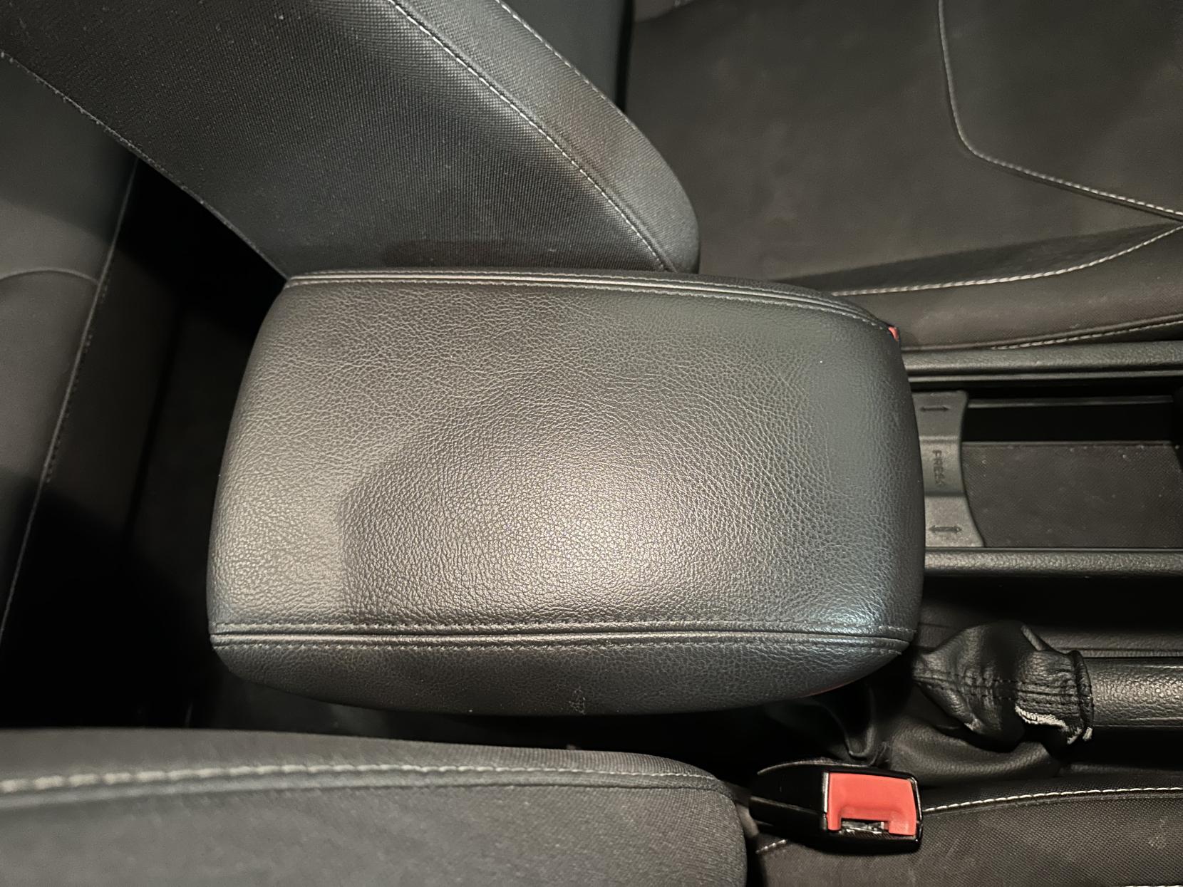 Ford Focus 1.0T EcoBoost Zetec Hatchback 5dr Petrol Manual Euro 6 (s/s) (125 ps)