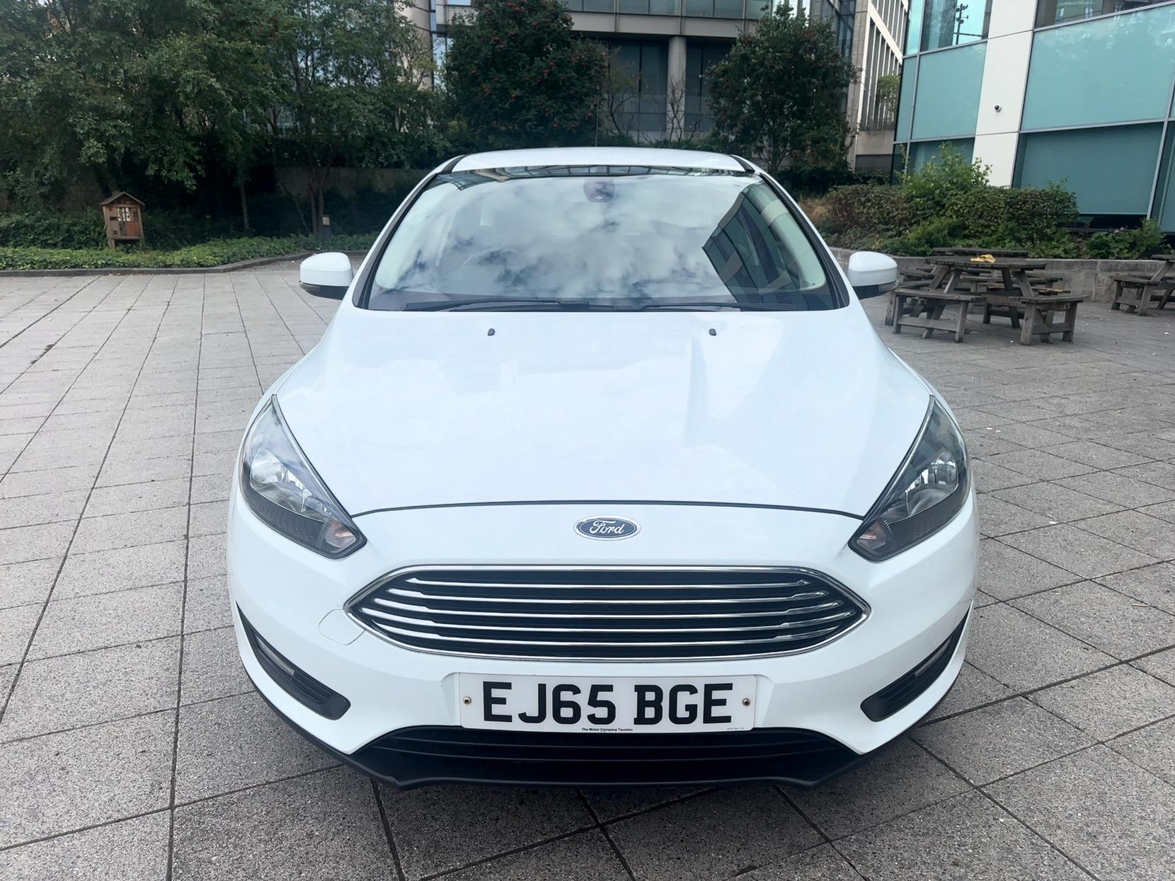 Ford Focus 1.0T EcoBoost Zetec Hatchback 5dr Petrol Manual Euro 6 (s/s) (125 ps)