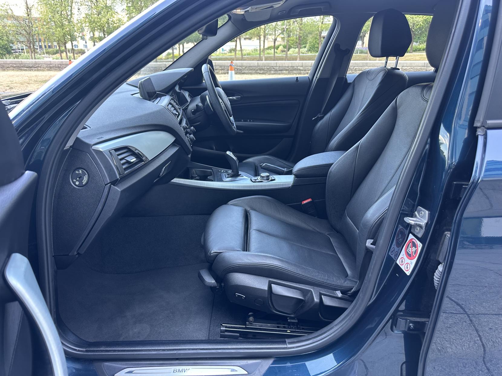 BMW 1 Series 2.0 120i Sport Hatchback 5dr Petrol Auto Euro 6 (s/s) (184 ps)