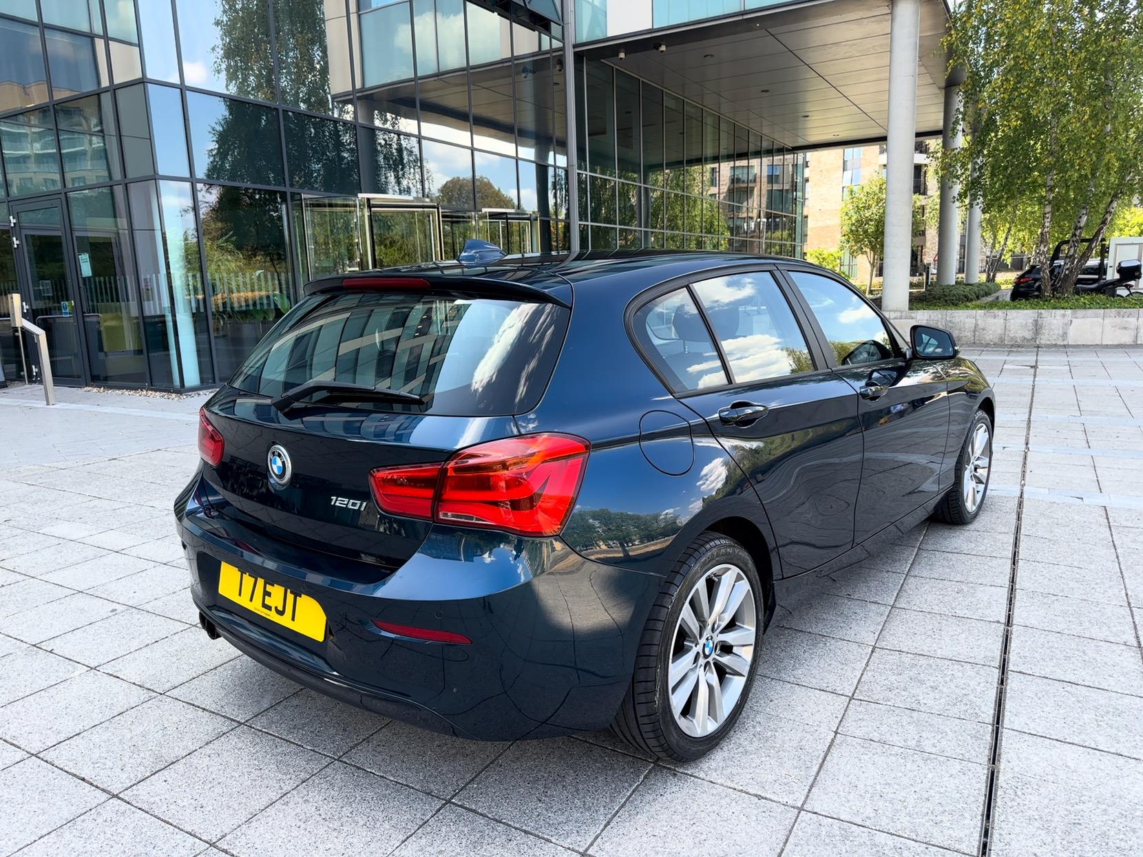 BMW 1 Series 2.0 120i Sport Hatchback 5dr Petrol Auto Euro 6 (s/s) (184 ps)