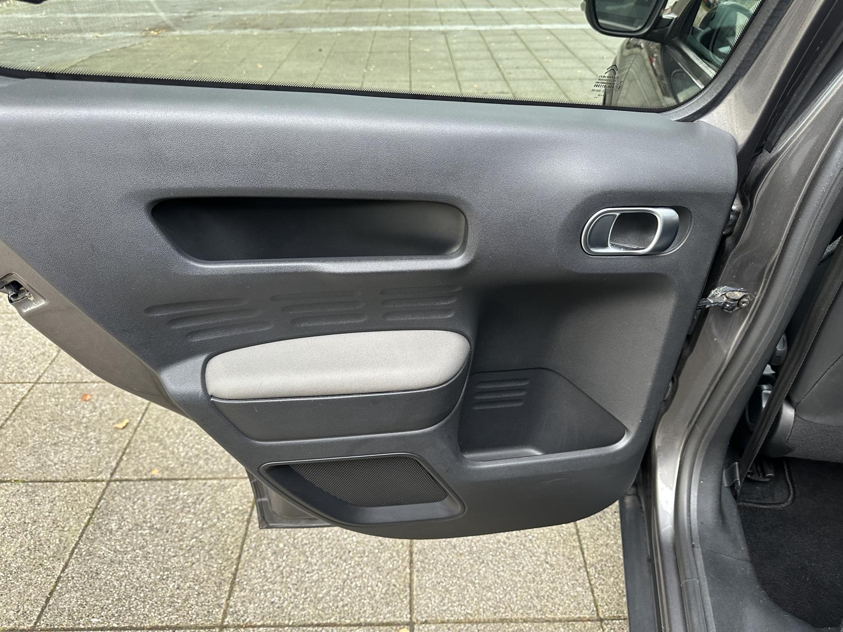 Citroen C4 Cactus 1.2 PureTech Flair Hatchback 5dr Petrol EAT6 Euro 6 (s/s) (110 ps)