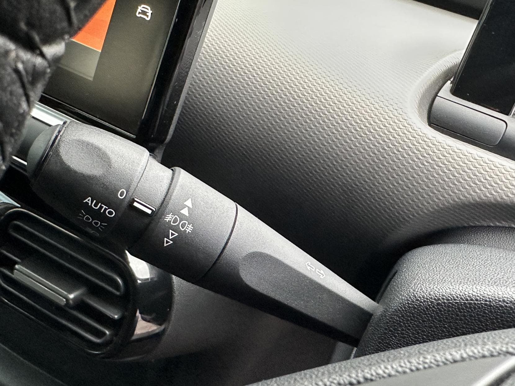 Citroen C4 Cactus 1.2 PureTech Flair Hatchback 5dr Petrol EAT6 Euro 6 (s/s) (110 ps)