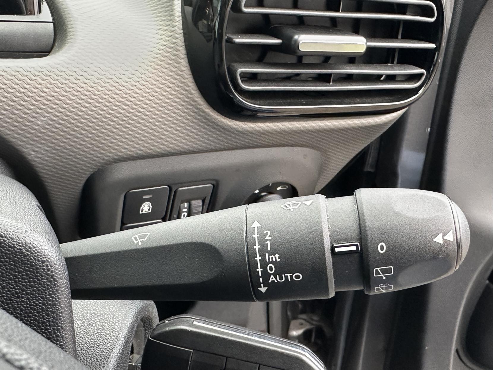 Citroen C4 Cactus 1.2 PureTech Flair Hatchback 5dr Petrol EAT6 Euro 6 (s/s) (110 ps)