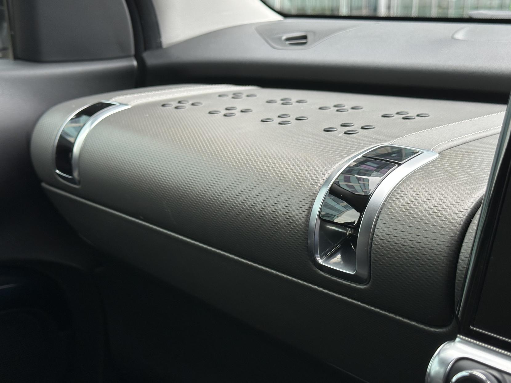 Citroen C4 Cactus 1.2 PureTech Flair Hatchback 5dr Petrol EAT6 Euro 6 (s/s) (110 ps)