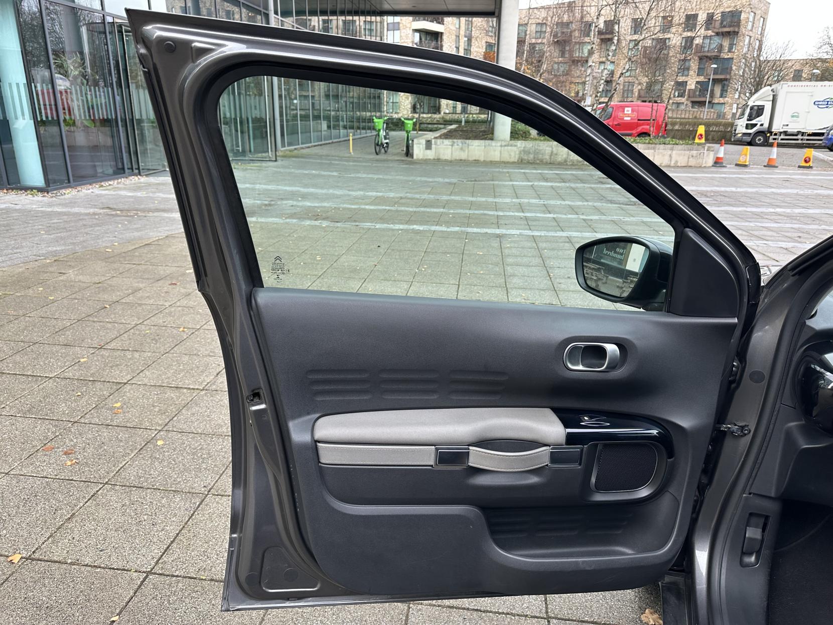 Citroen C4 Cactus 1.2 PureTech Flair Hatchback 5dr Petrol EAT6 Euro 6 (s/s) (110 ps)