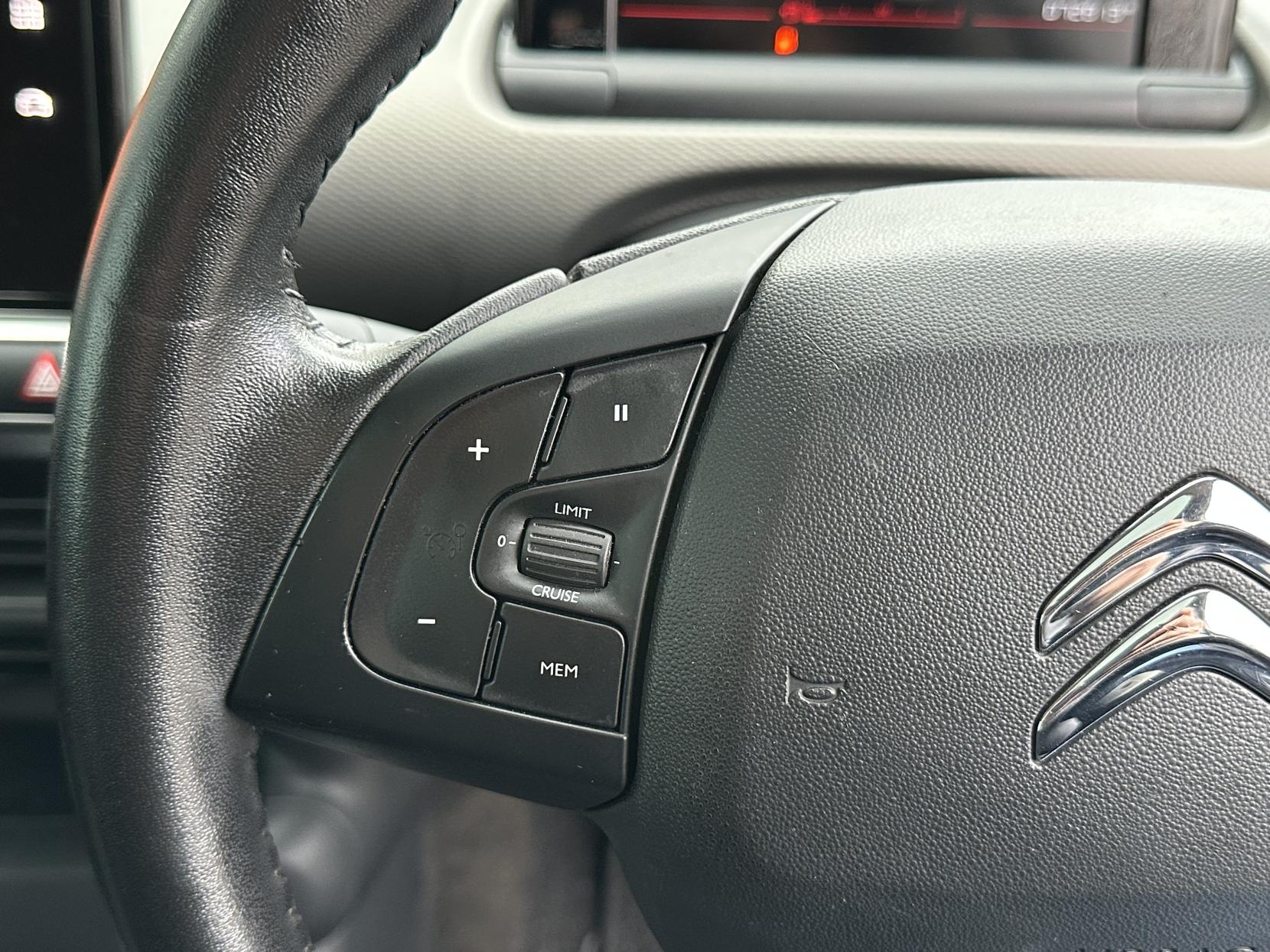 Citroen C4 Cactus 1.2 PureTech Flair Hatchback 5dr Petrol EAT6 Euro 6 (s/s) (110 ps)