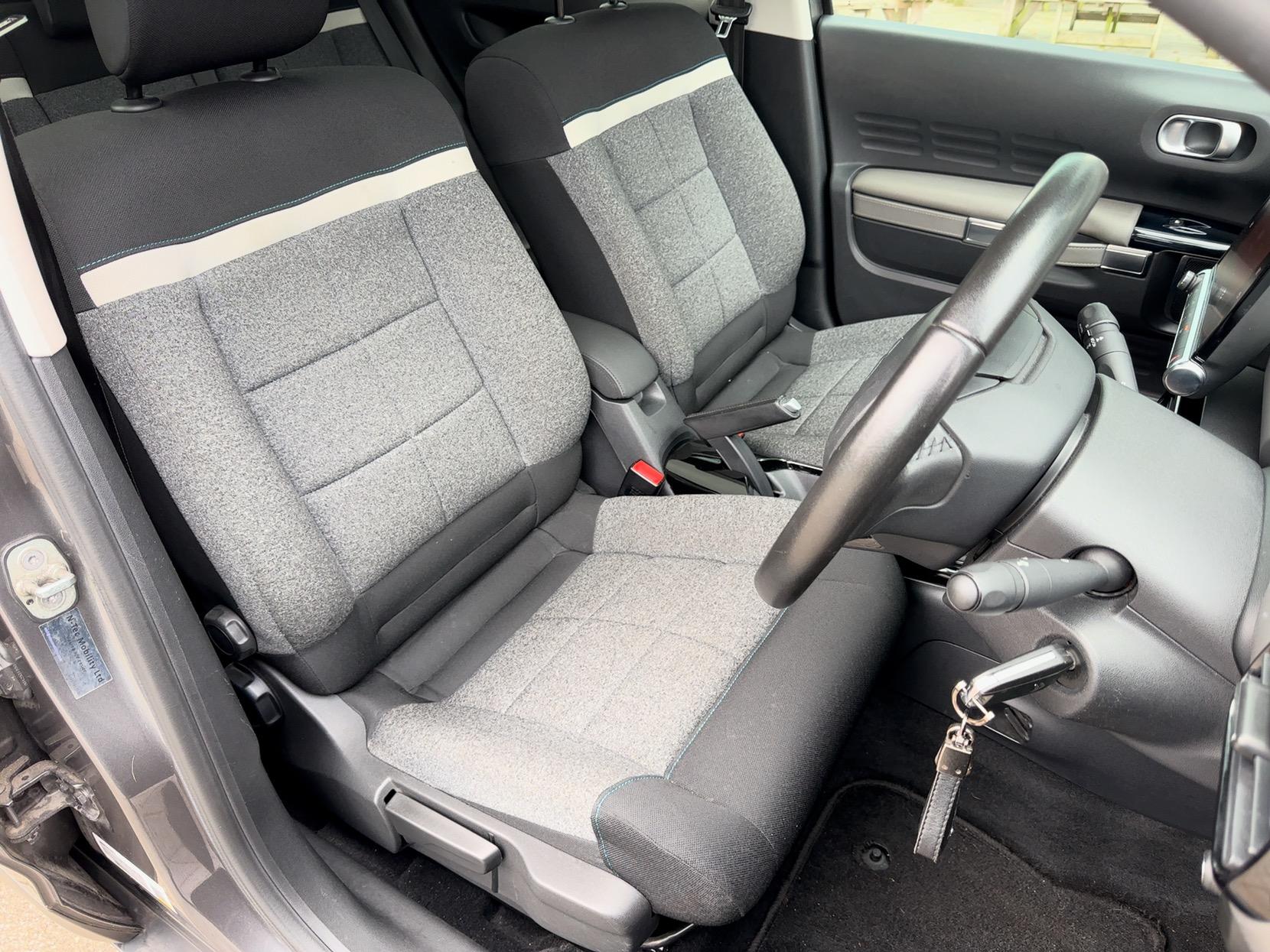 Citroen C4 Cactus 1.2 PureTech Flair Hatchback 5dr Petrol EAT6 Euro 6 (s/s) (110 ps)